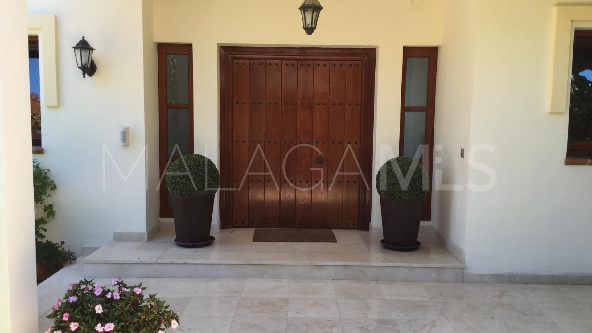 Villa de 5 bedrooms for sale in Los Flamingos