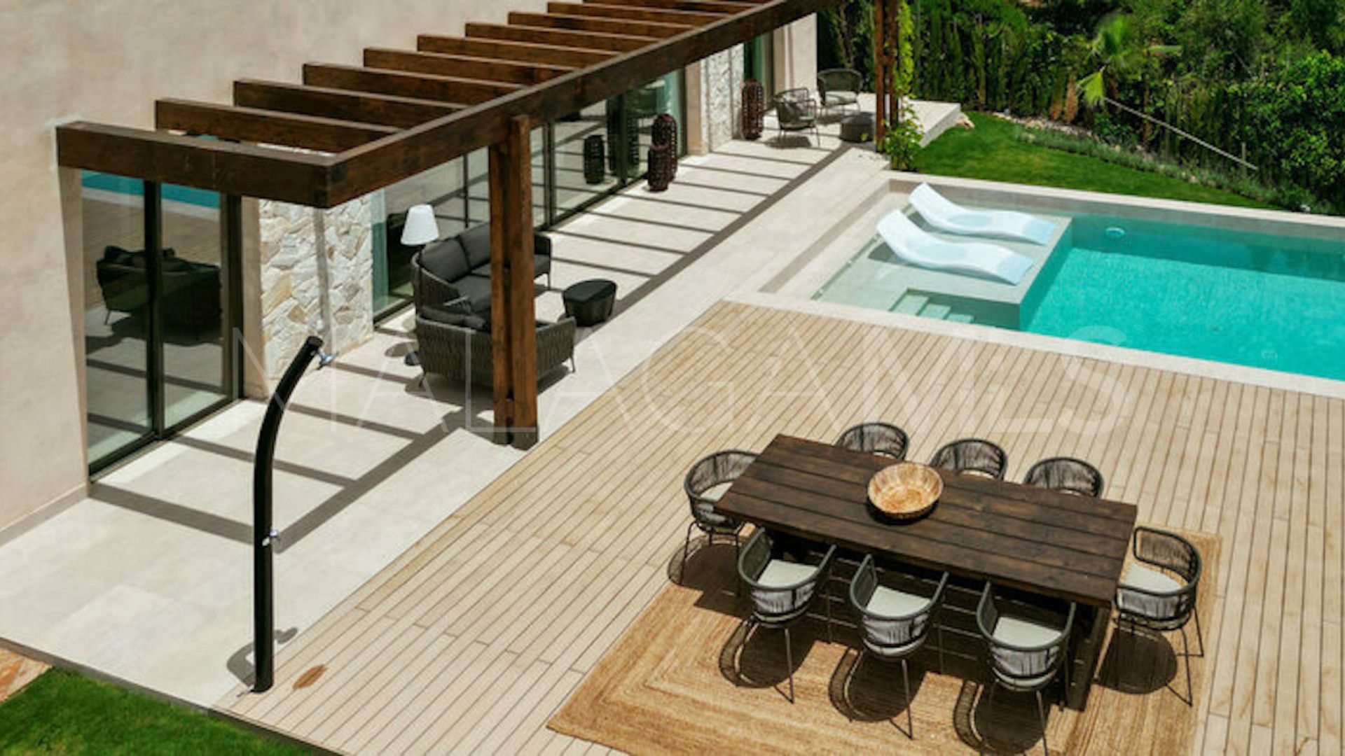 Villa for sale in Paraiso Alto