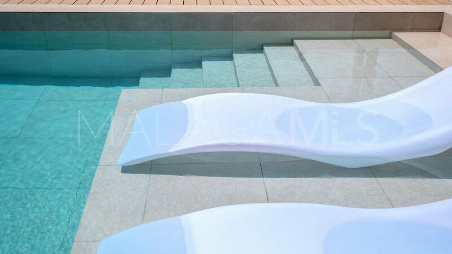 Villa for sale in Paraiso Alto