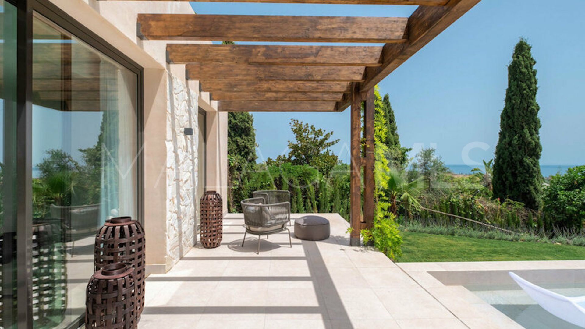 Villa for sale in Paraiso Alto