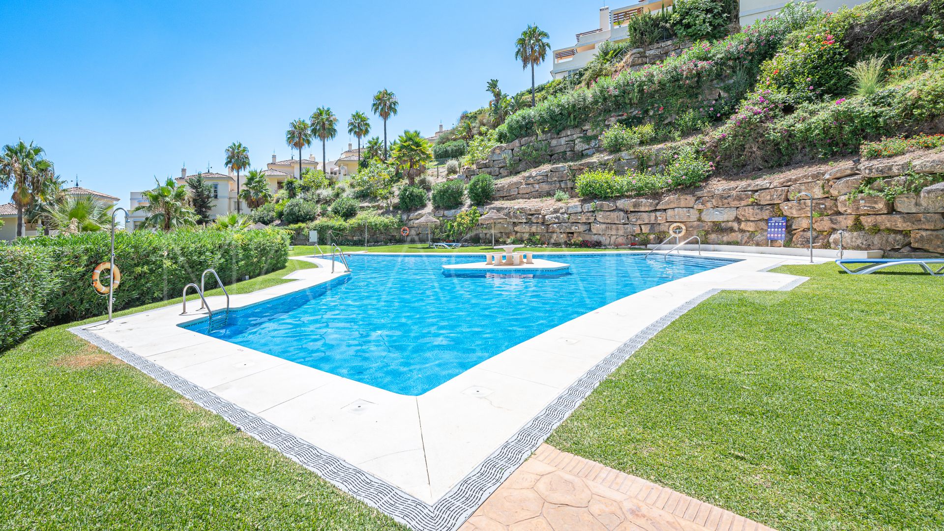 Appartement rez de chaussée for sale in Palacetes Los Belvederes