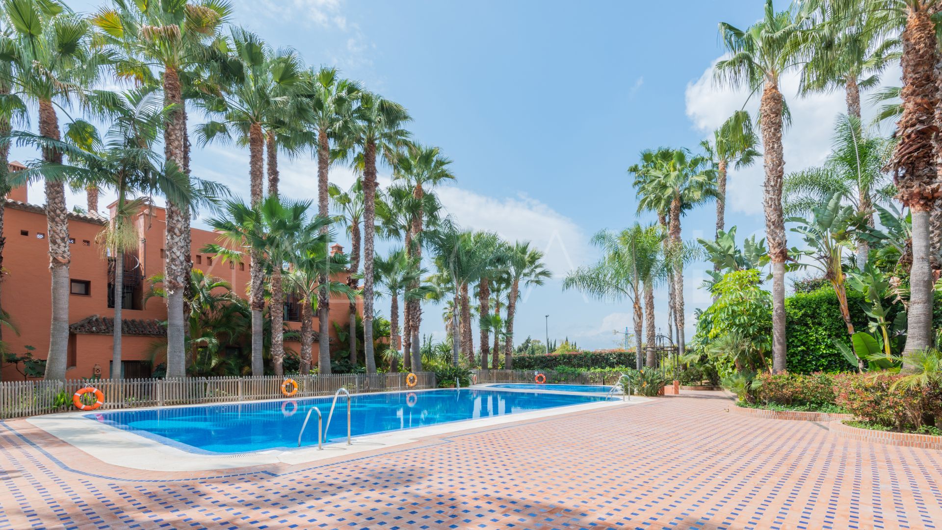 Maison de ville for sale in Monte Marbella Club