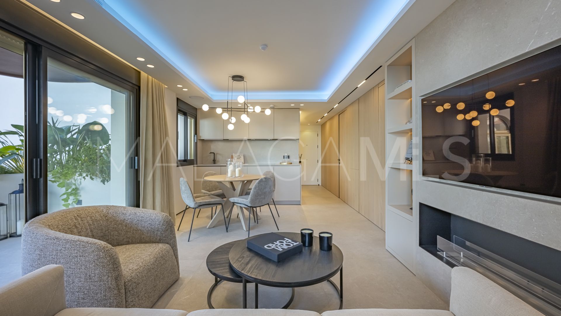 For sale 2 bedrooms apartment in Zona Casino