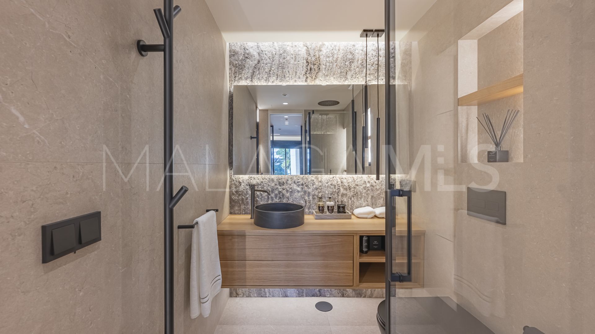 For sale 2 bedrooms apartment in Zona Casino
