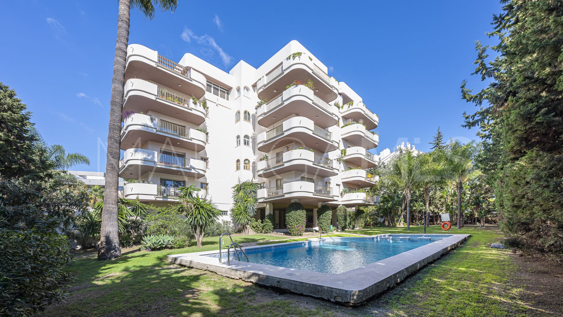 For sale 2 bedrooms apartment in Zona Casino