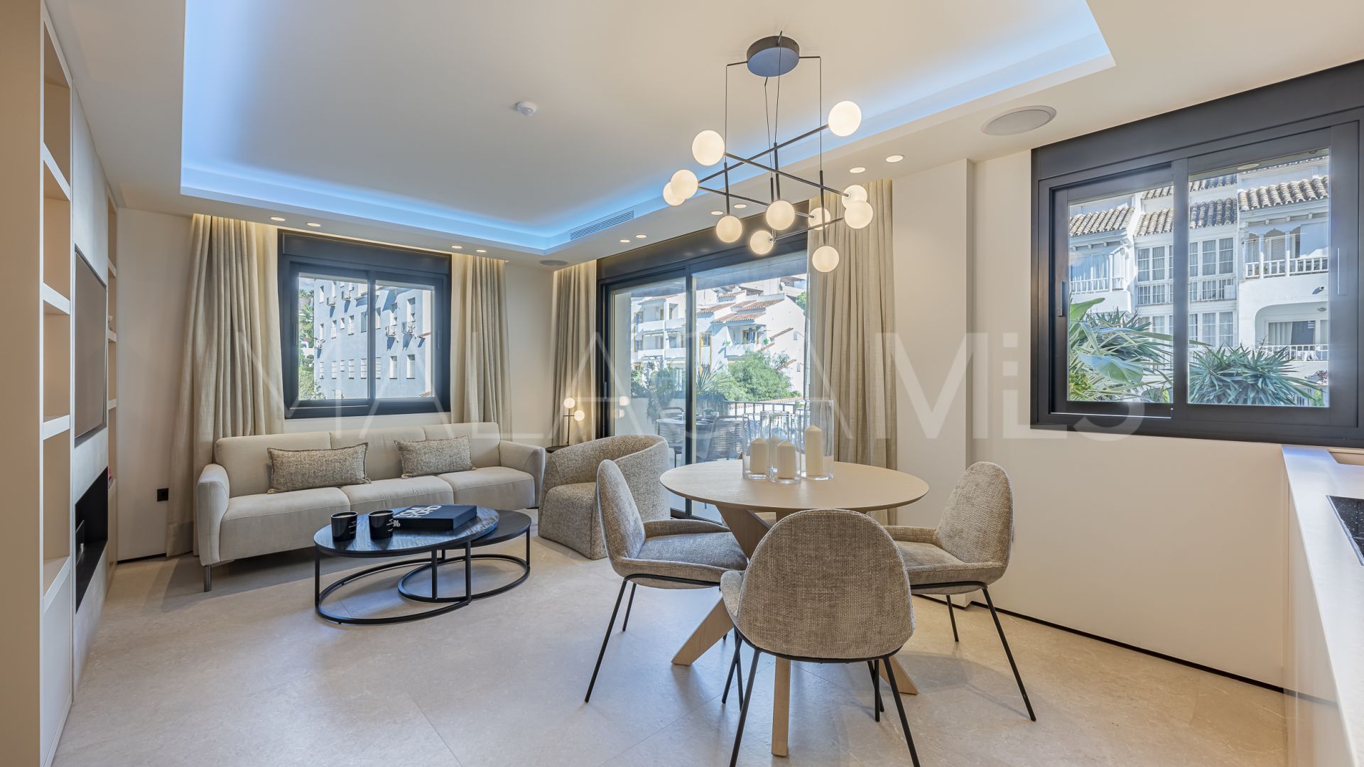 For sale 2 bedrooms apartment in Zona Casino