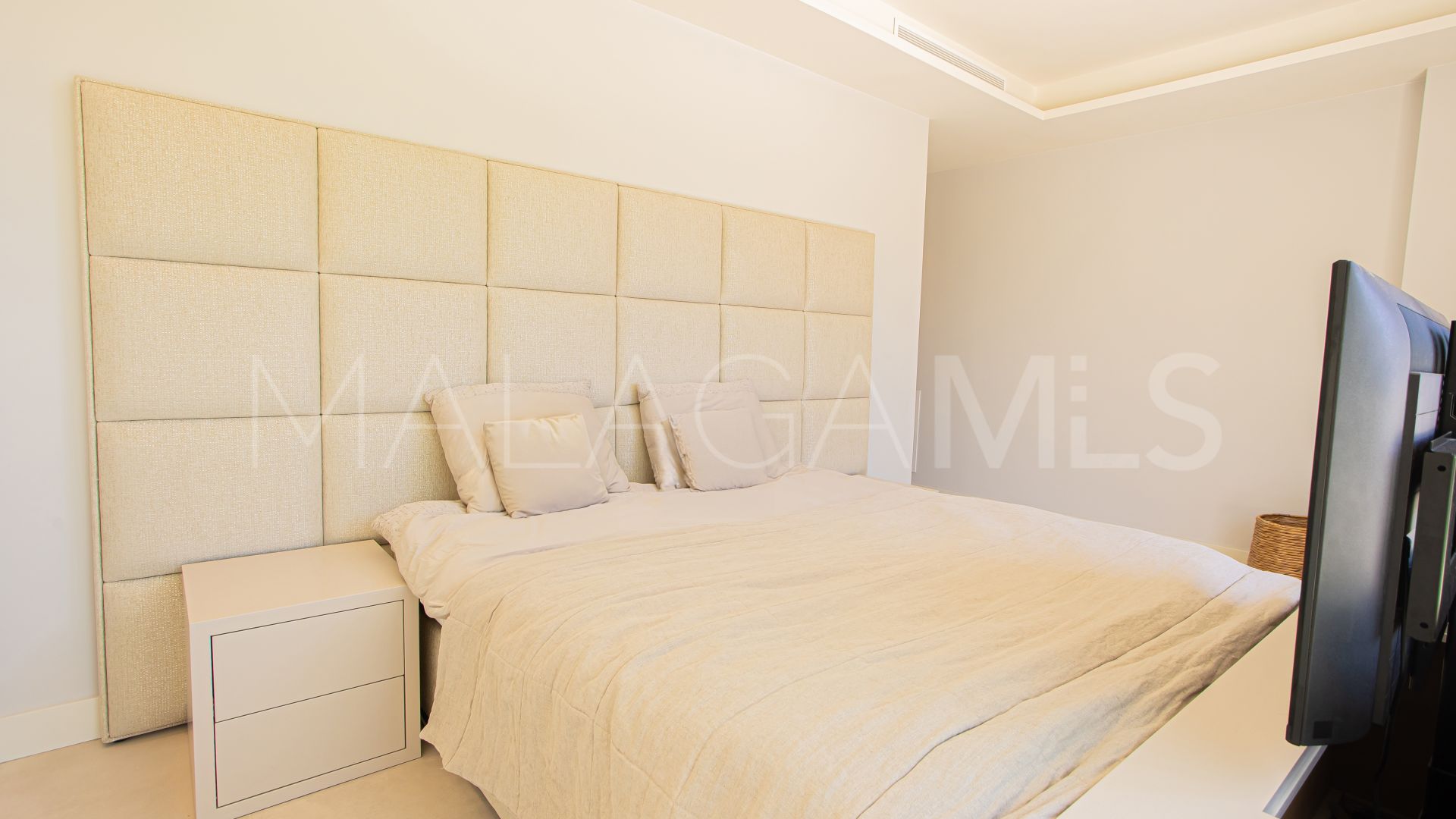 Duplex penthouse for sale in Benalús