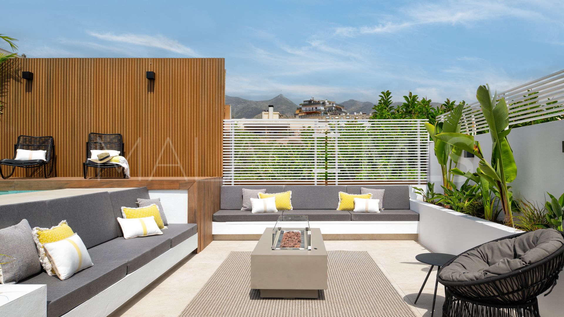 Zweistöckiges penthouse for sale in Marbella Centro