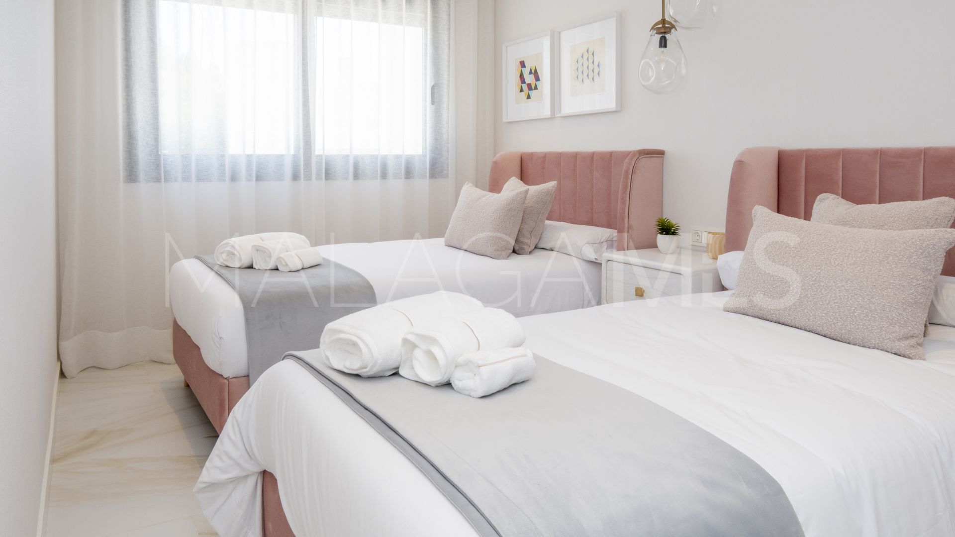 Town house for sale in Los Naranjos with 4 bedrooms