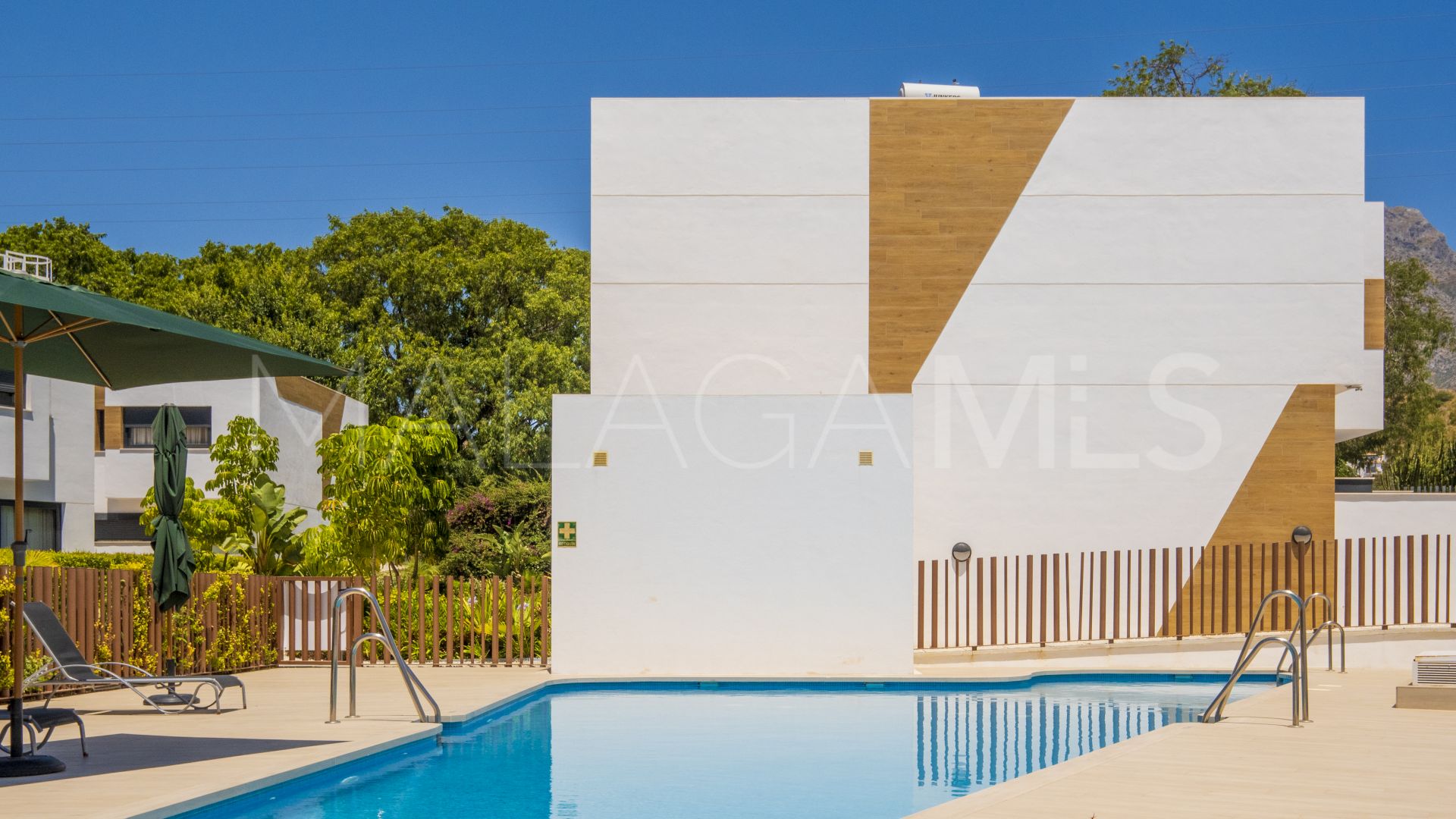 Town house for sale in Los Naranjos with 4 bedrooms