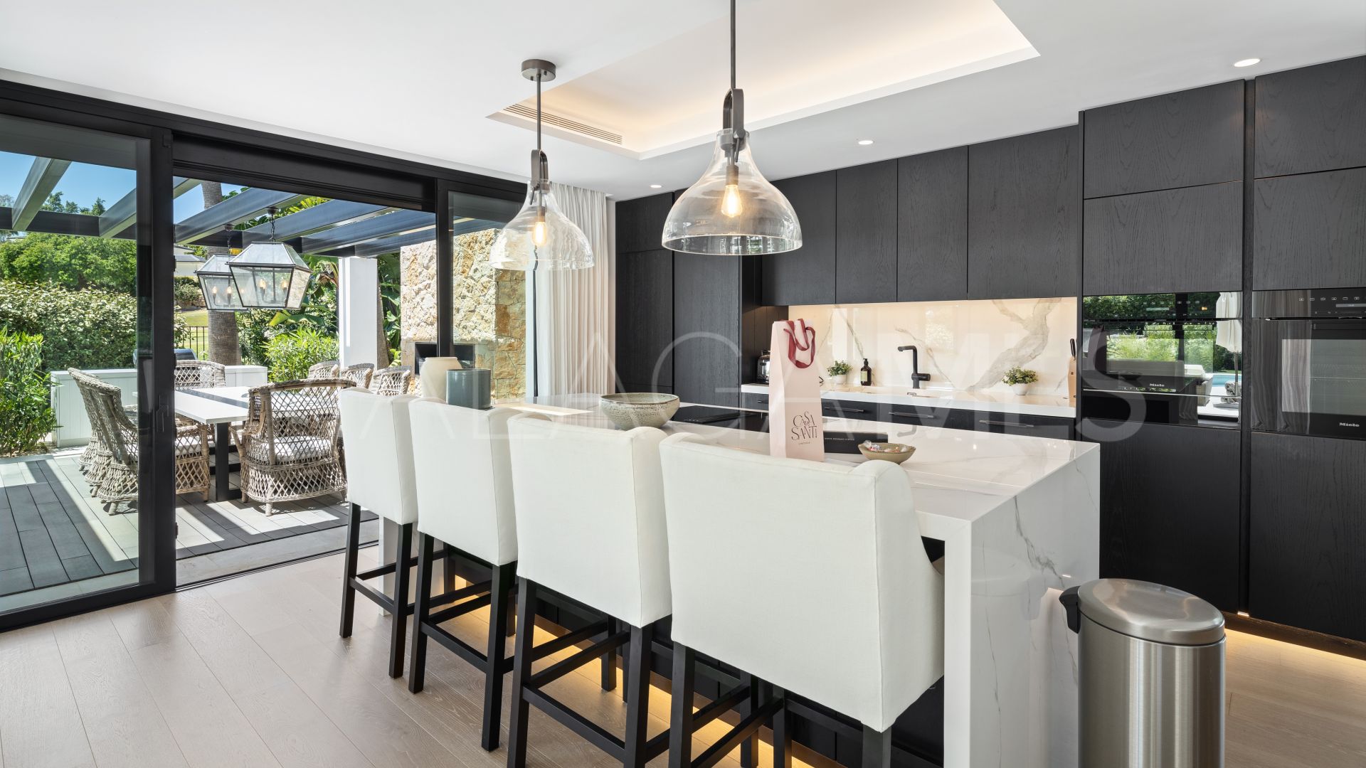 For sale 5 bedrooms villa in Supermanzana H