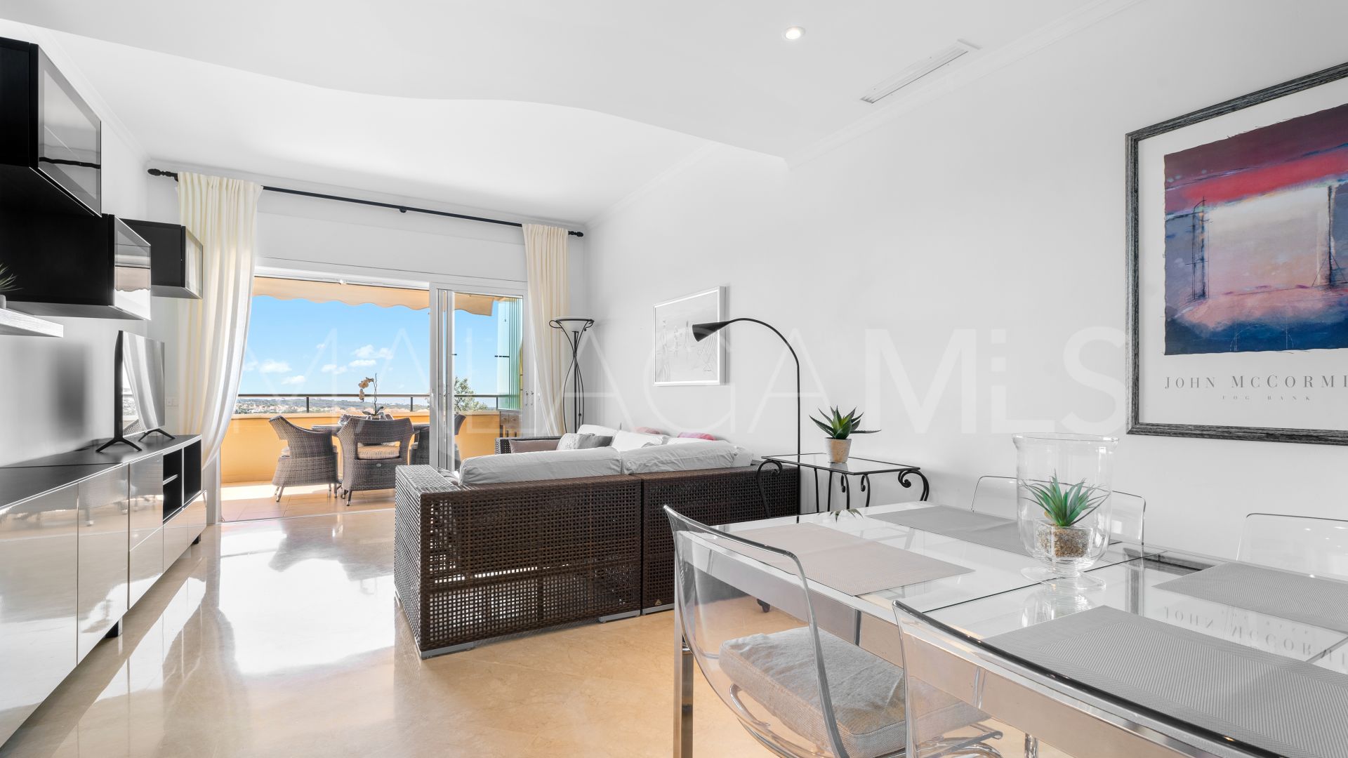 Apartment with 2 bedrooms for sale in Elviria Hills