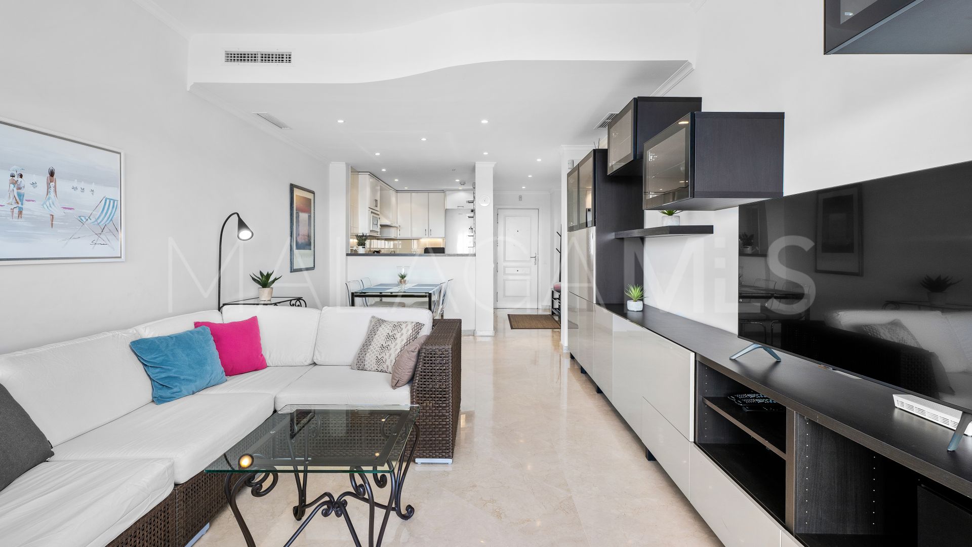 Apartment with 2 bedrooms for sale in Elviria Hills