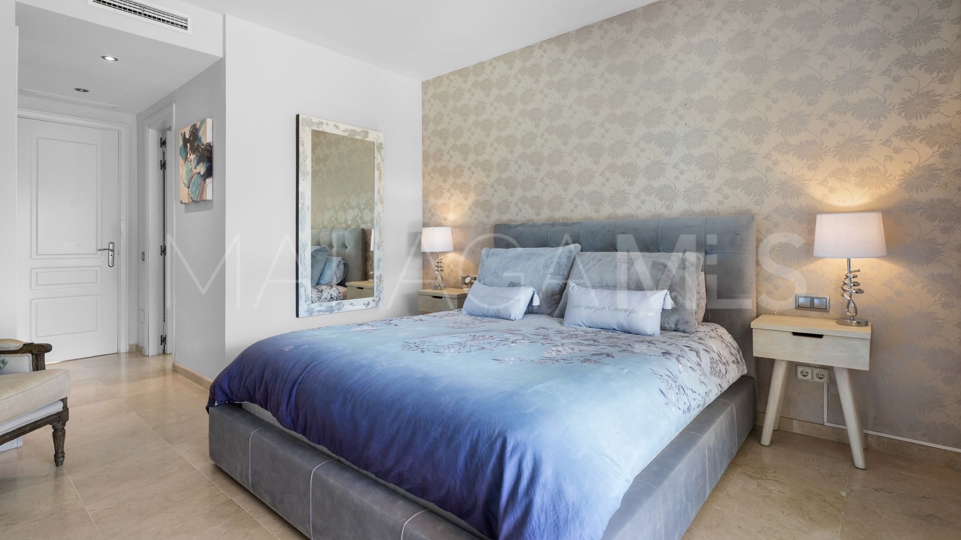Ground floor apartment for sale in Elviria Hills with 3 bedrooms