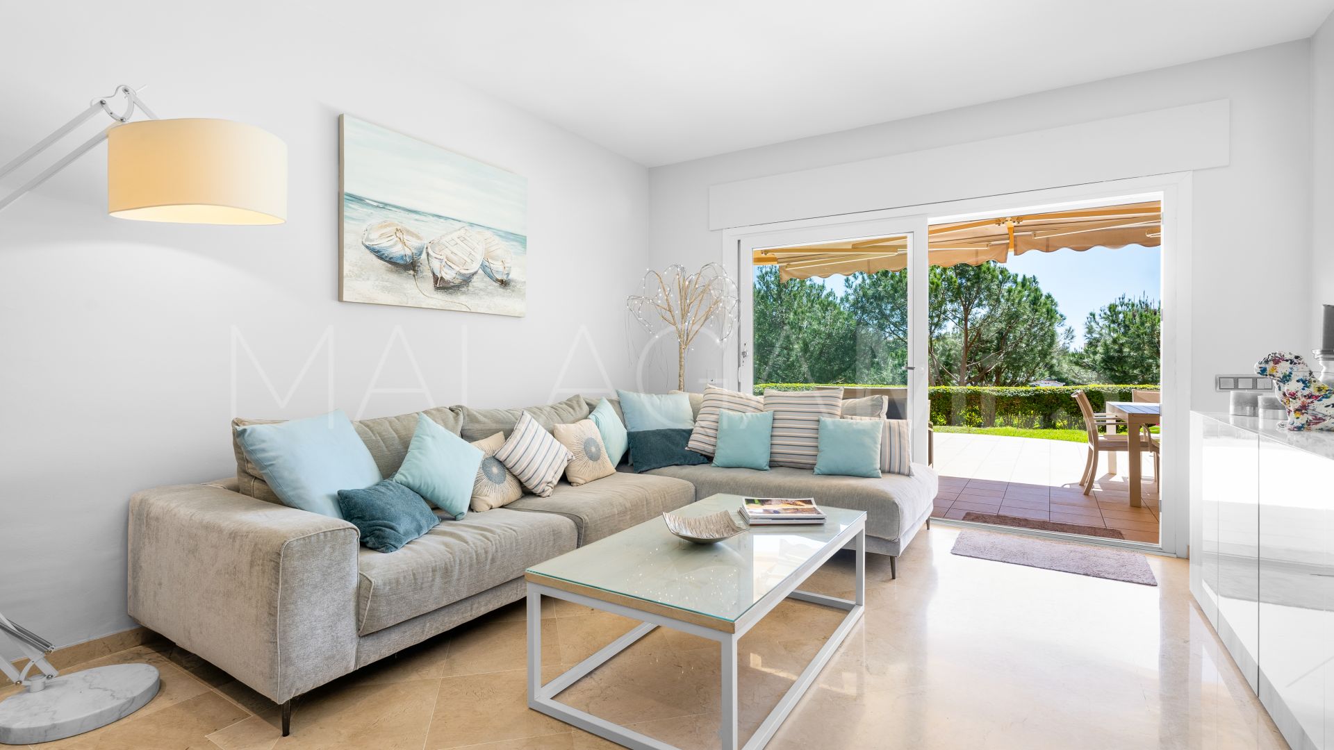 Ground floor apartment for sale in Elviria Hills with 3 bedrooms