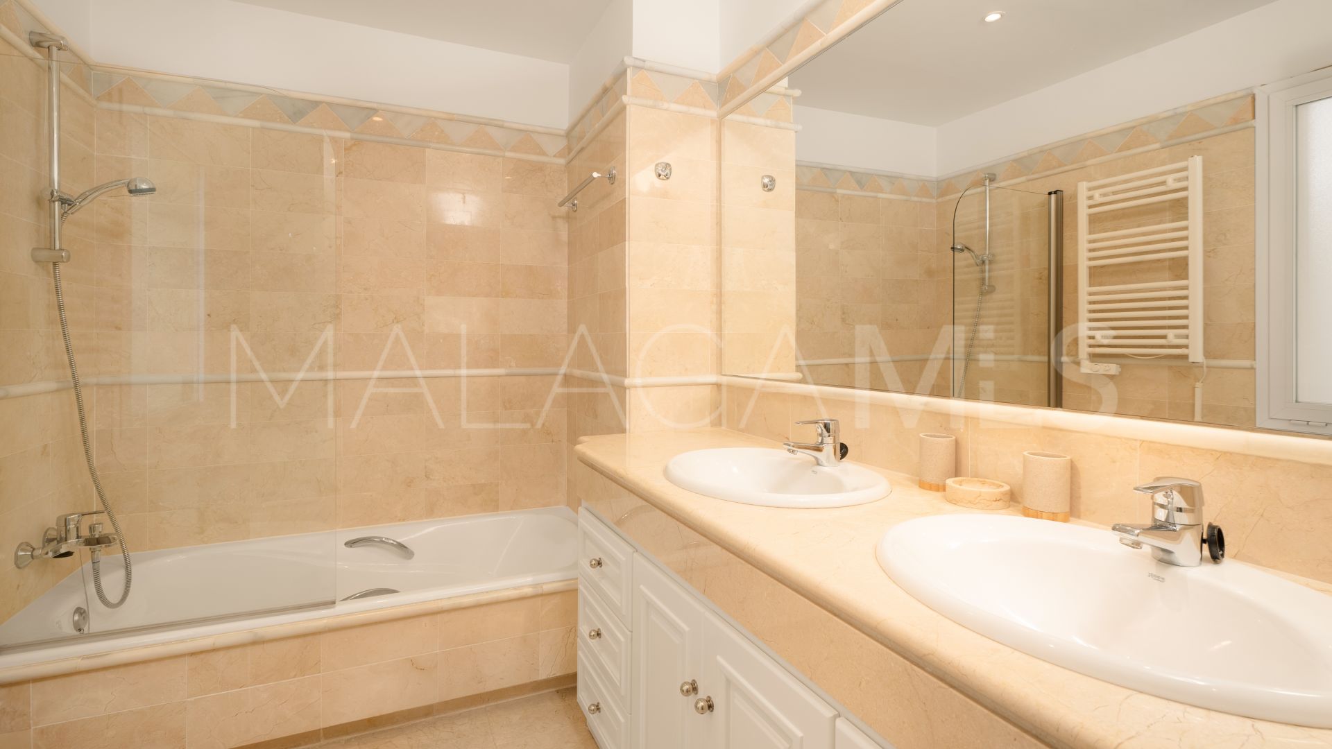For sale Elviria Hills 2 bedrooms apartment