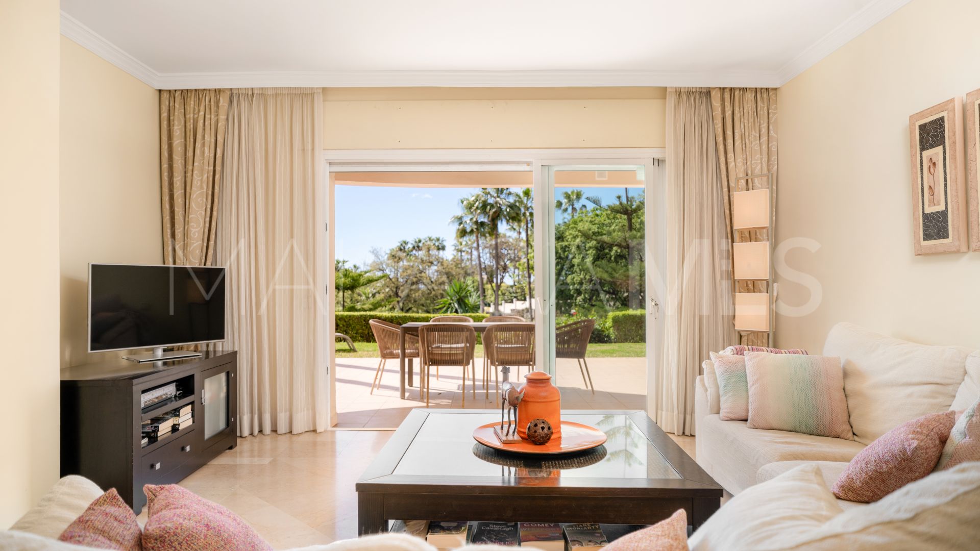 Markplanslägenhet for sale in Elviria Hills