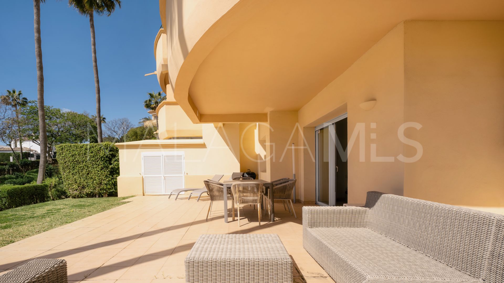 Markplanslägenhet for sale in Elviria Hills