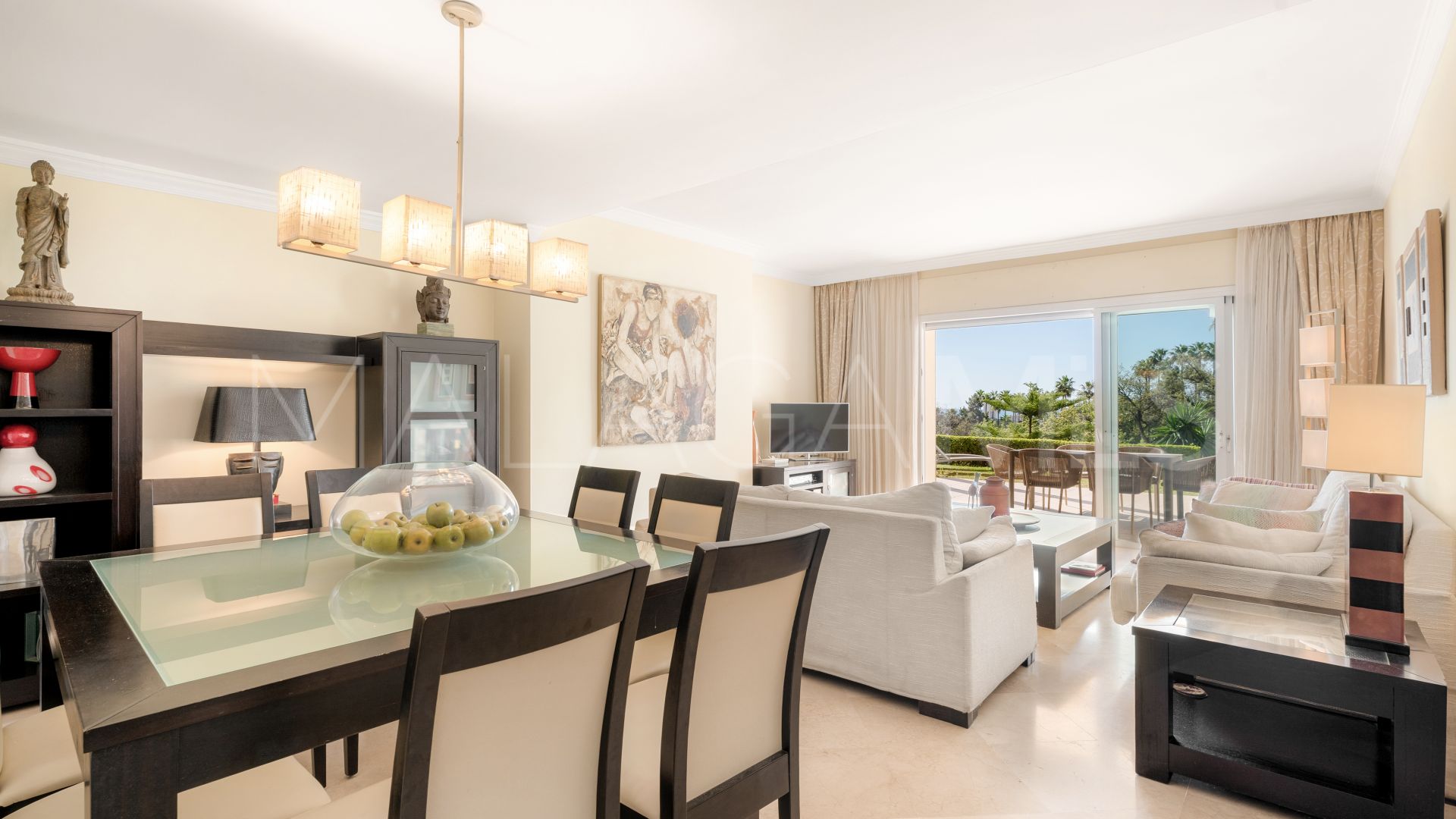 Markplanslägenhet for sale in Elviria Hills