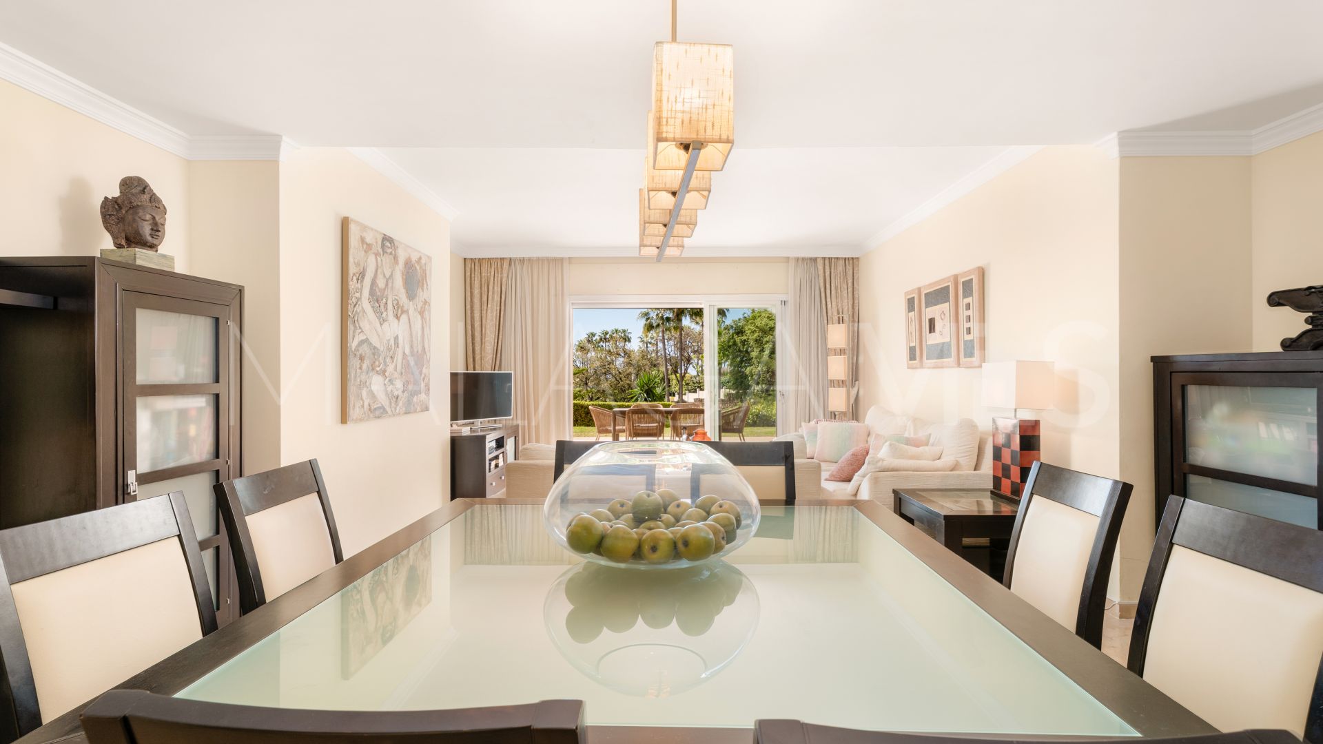 Markplanslägenhet for sale in Elviria Hills
