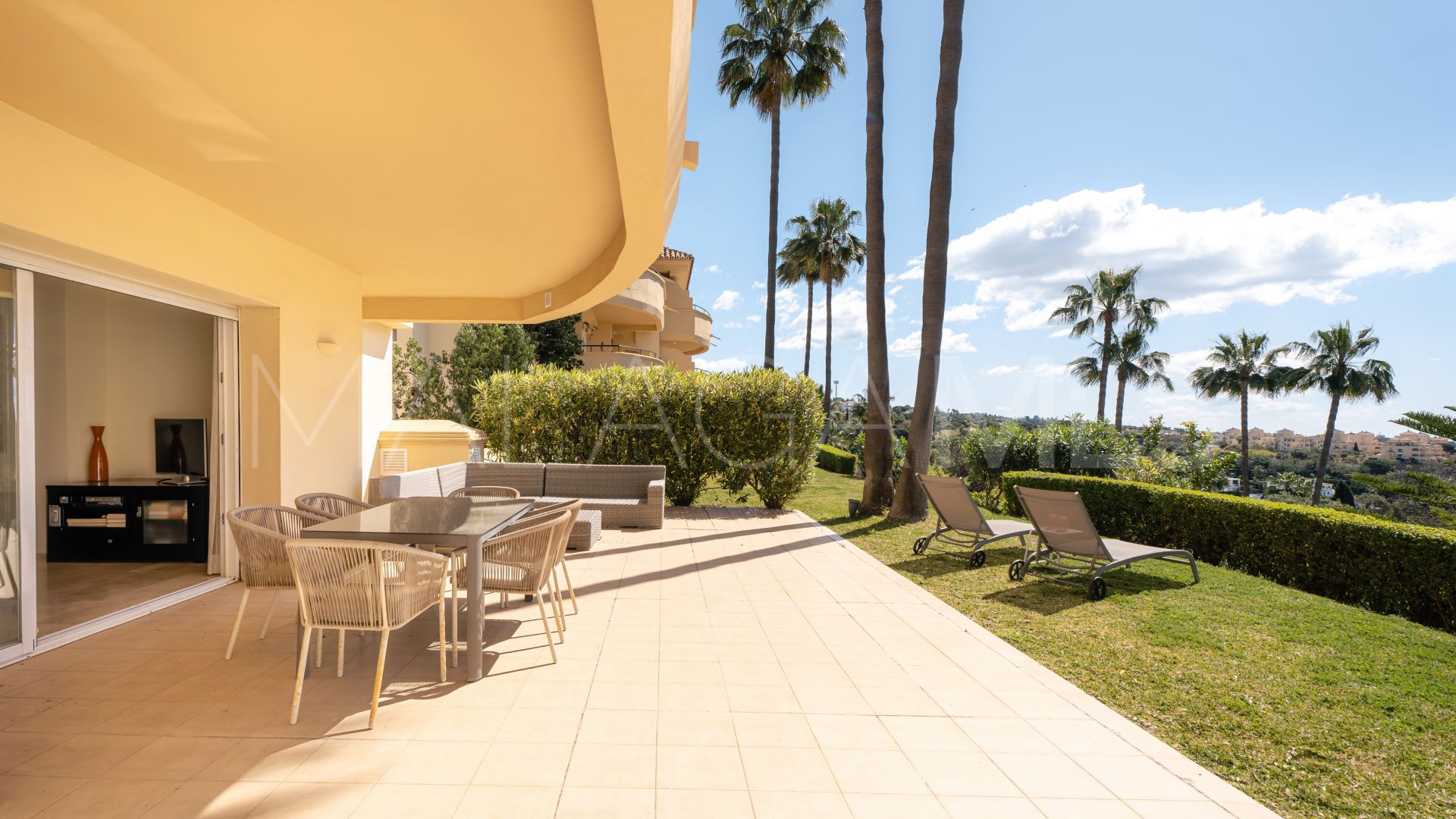 Markplanslägenhet for sale in Elviria Hills