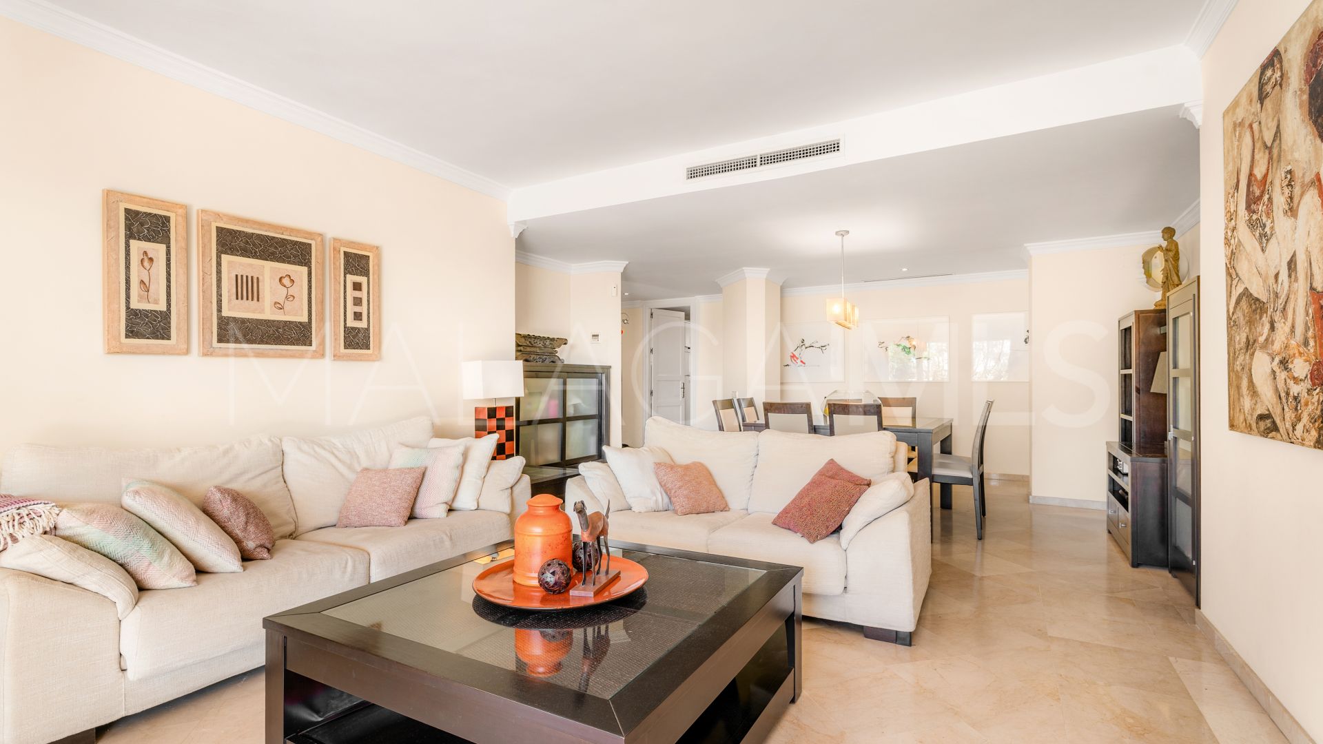 Markplanslägenhet for sale in Elviria Hills