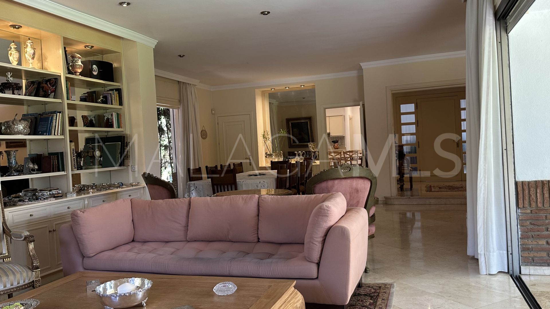 Maison for sale in Los Monteros