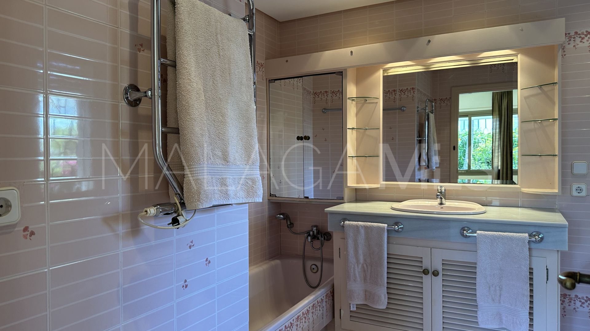 Maison for sale in Los Monteros