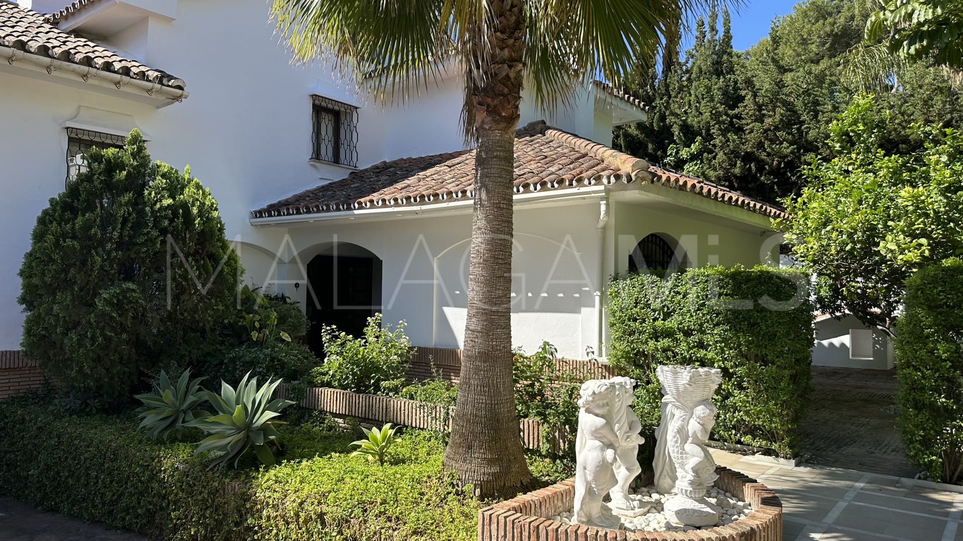 Maison for sale in Los Monteros
