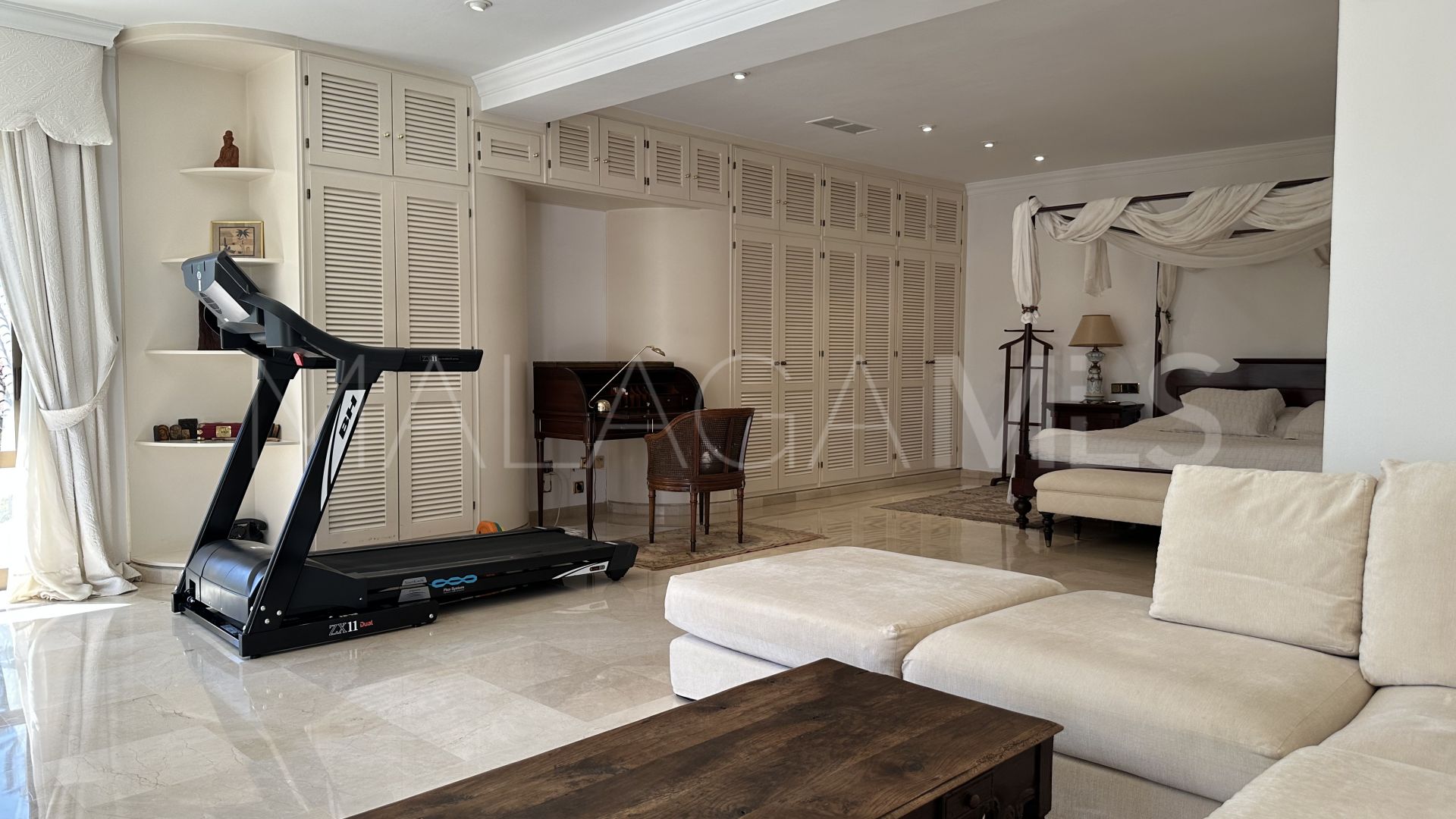Maison for sale in Los Monteros