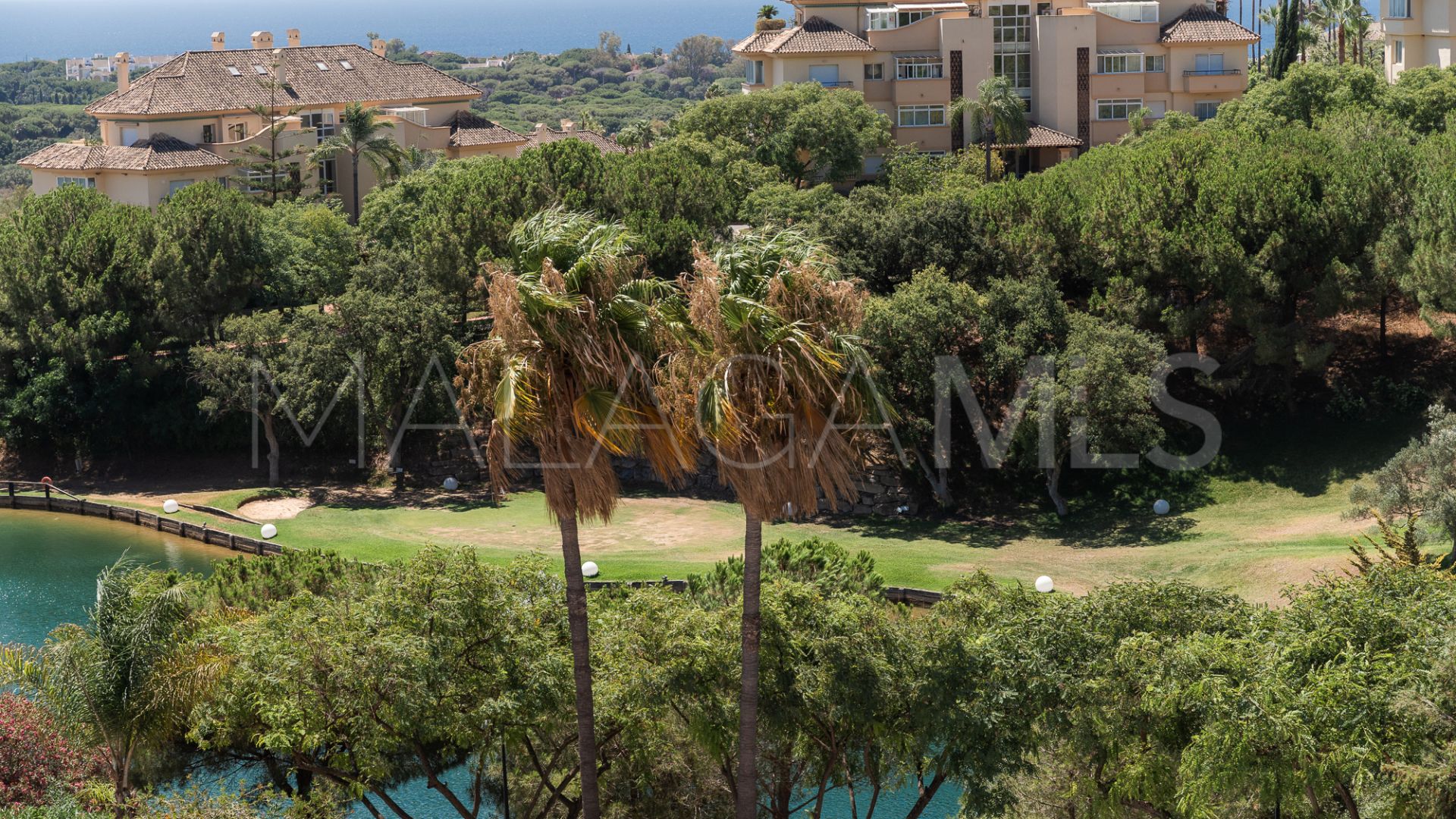 Apartamento a la venta in Elviria Hills