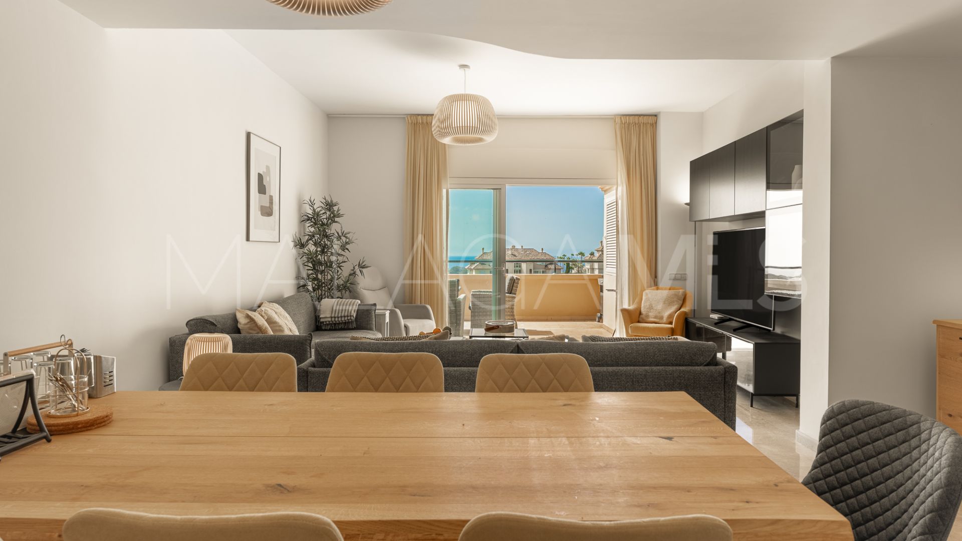 Apartamento a la venta in Elviria Hills