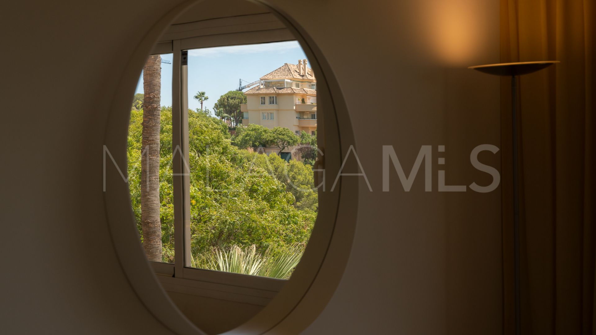 Apartamento a la venta in Elviria Hills