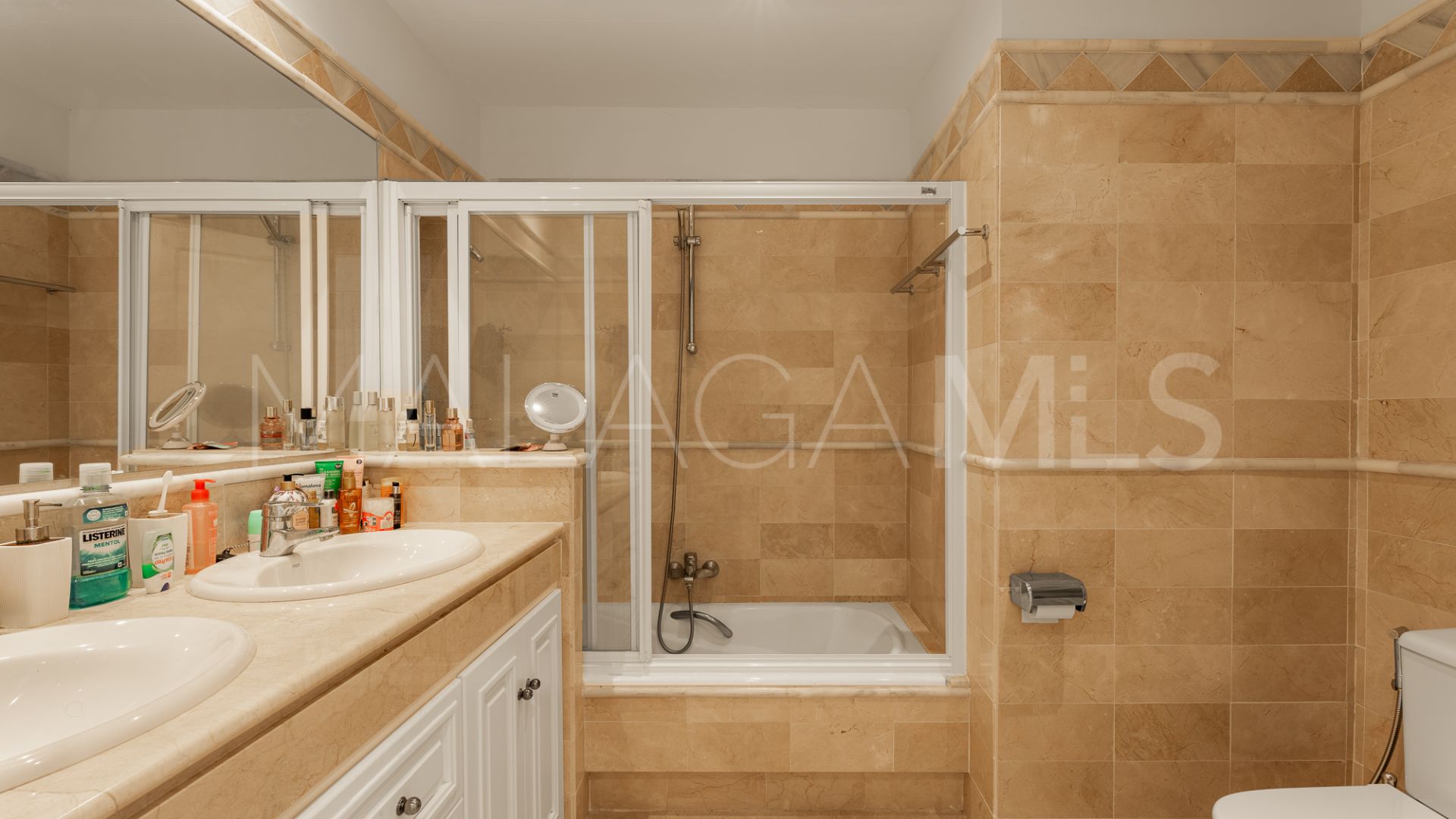 Apartamento a la venta in Elviria Hills