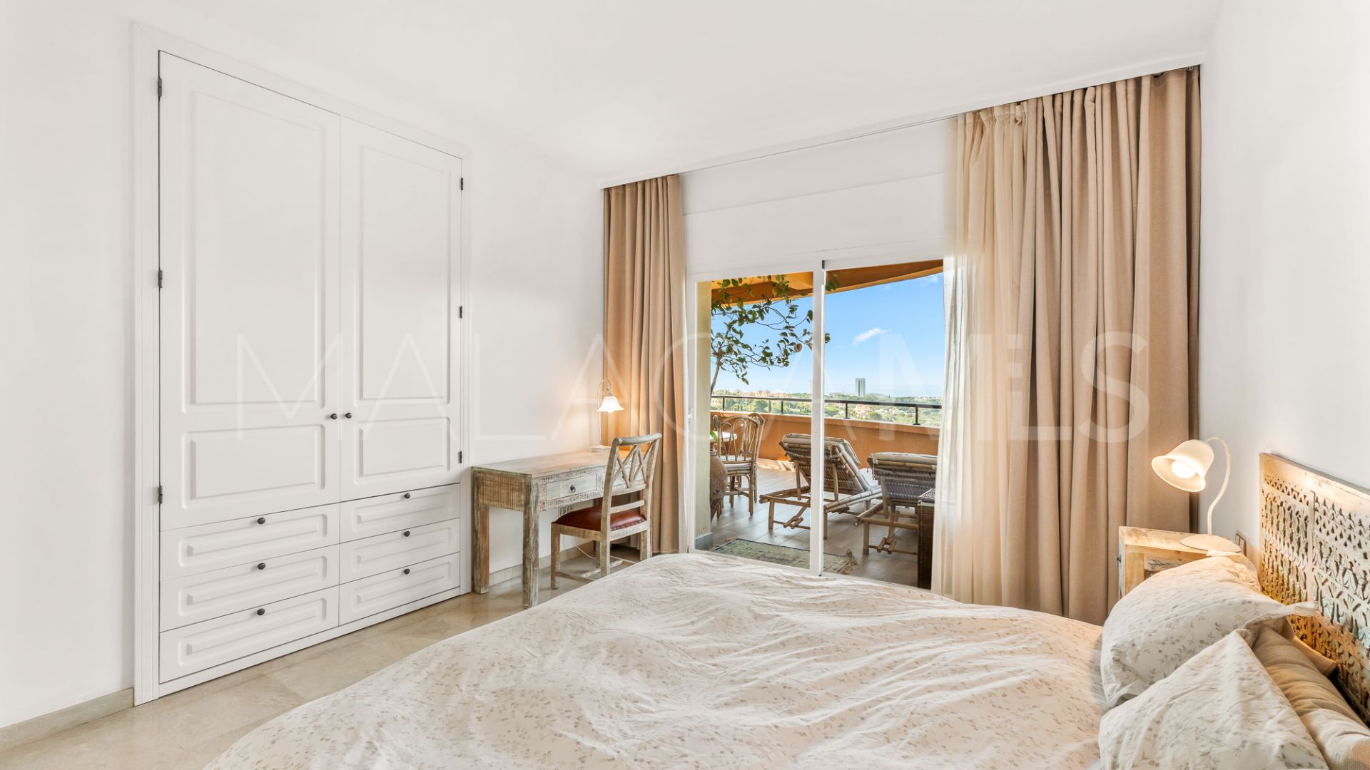 3 bedrooms Elviria Hills apartment for sale