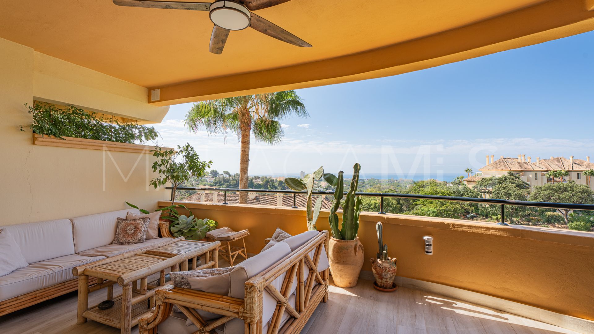3 bedrooms Elviria Hills apartment for sale