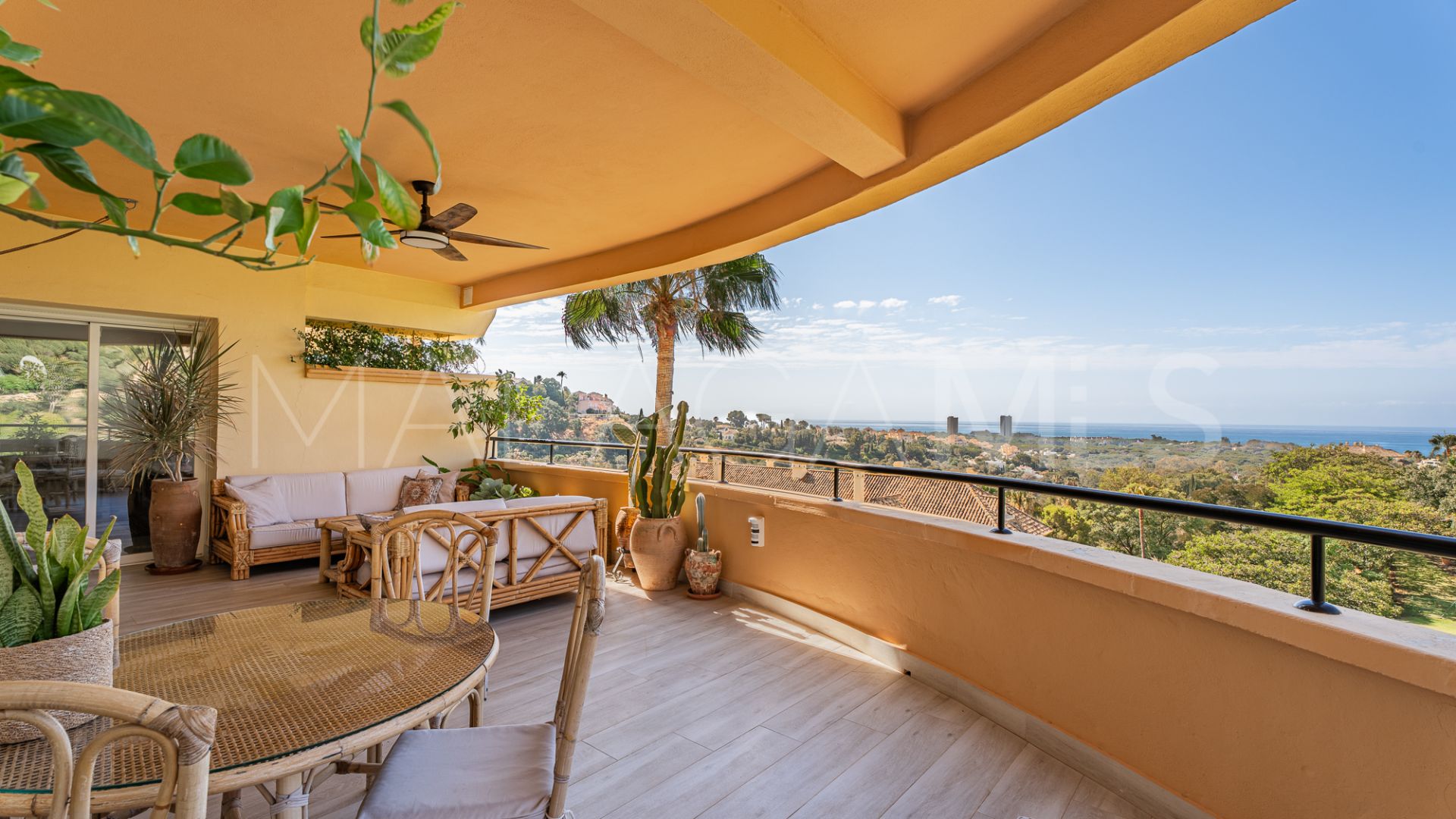 3 bedrooms Elviria Hills apartment for sale