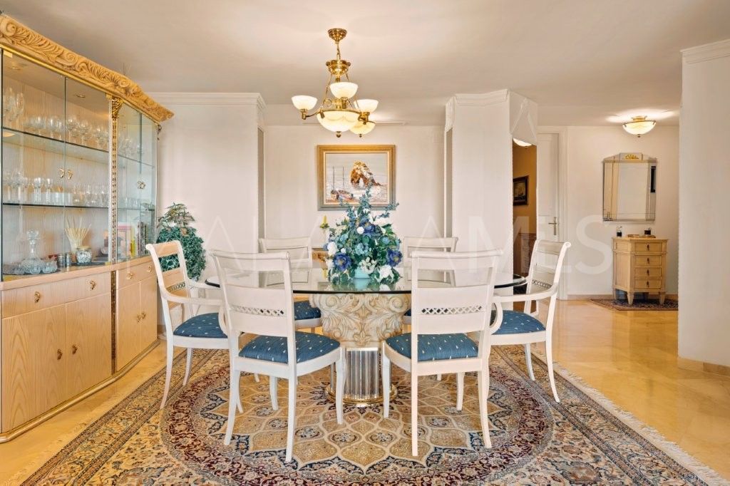 Lägenhet for sale in Elviria Hills
