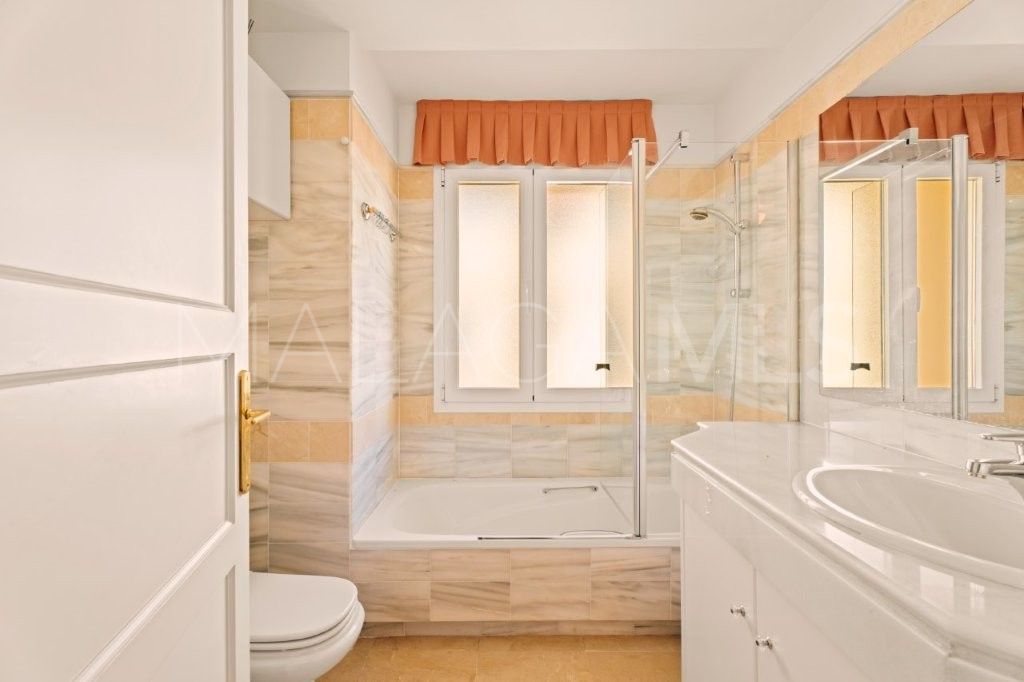 Lägenhet for sale in Elviria Hills