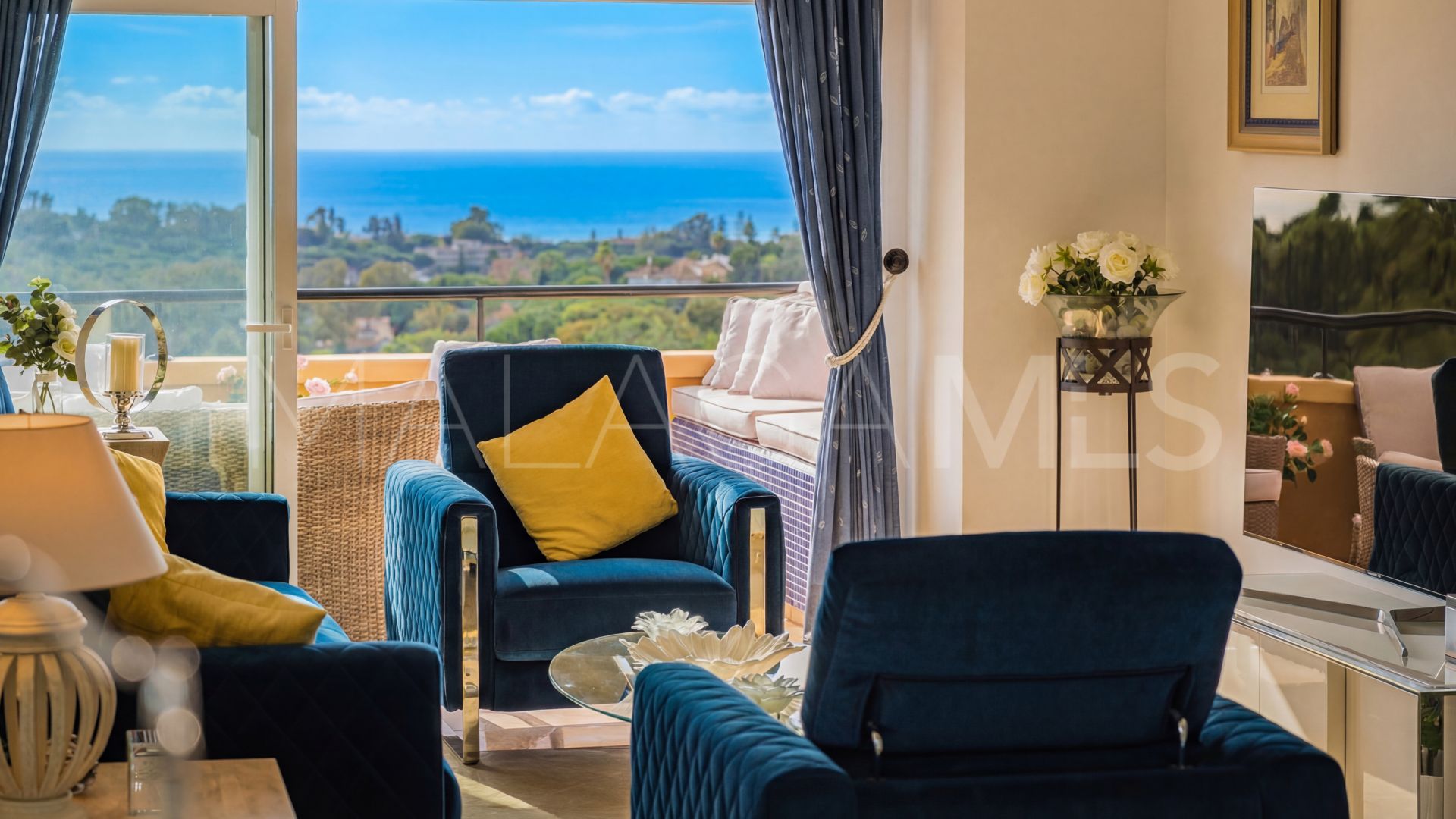 Apartment for sale in Elviria Hills