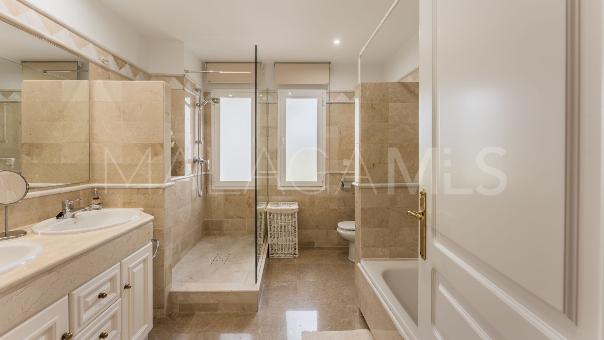 Apartment for sale in Elviria Hills