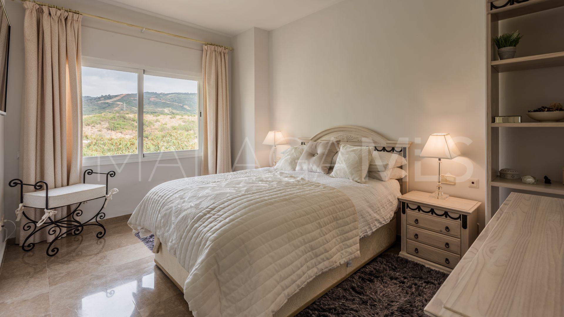 Apartment for sale in Elviria Hills