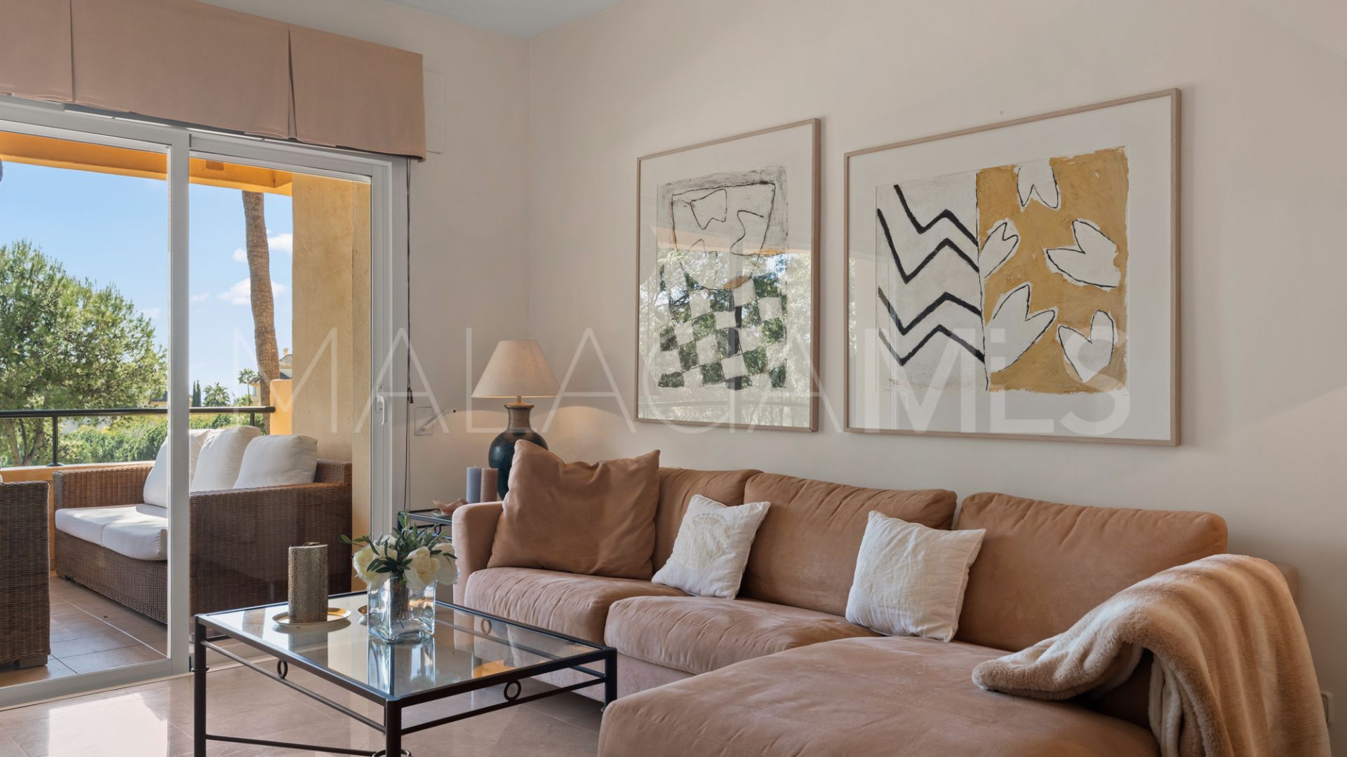 Apartamento for sale in Elviria Hills