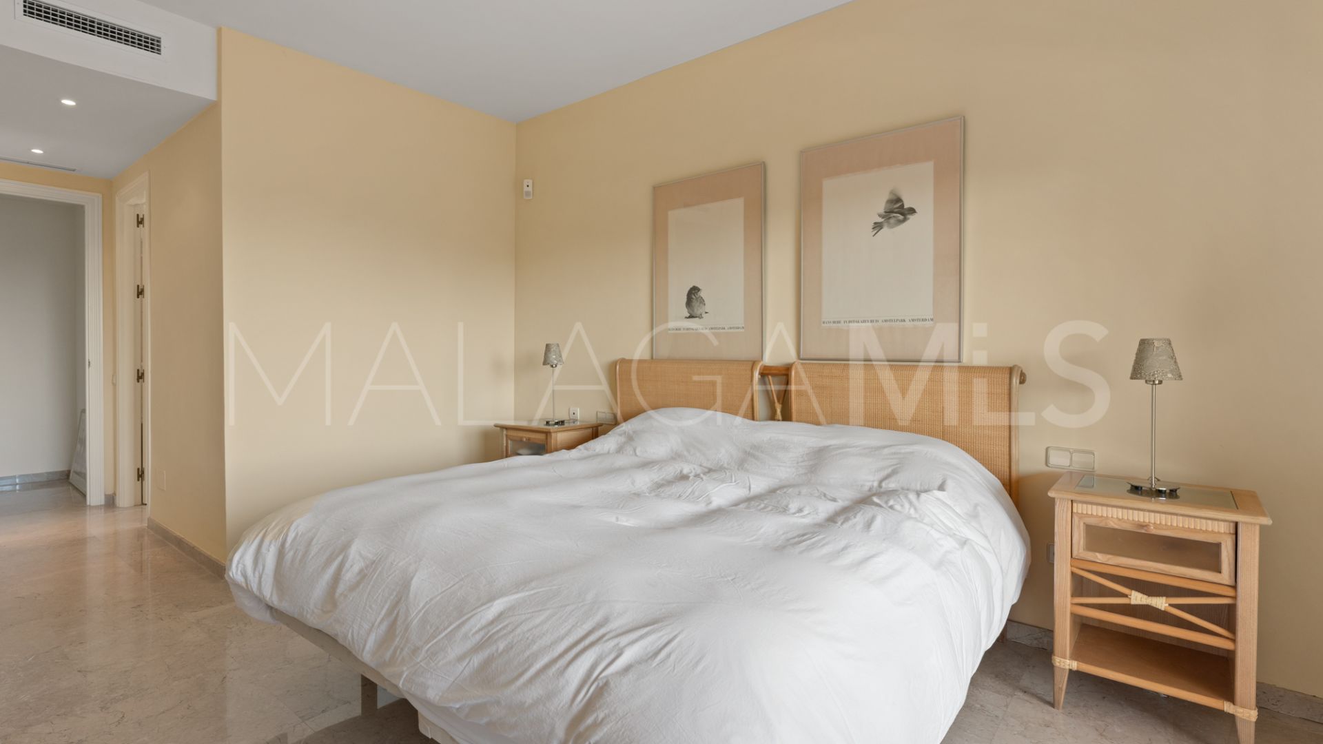 Apartamento for sale in Elviria Hills