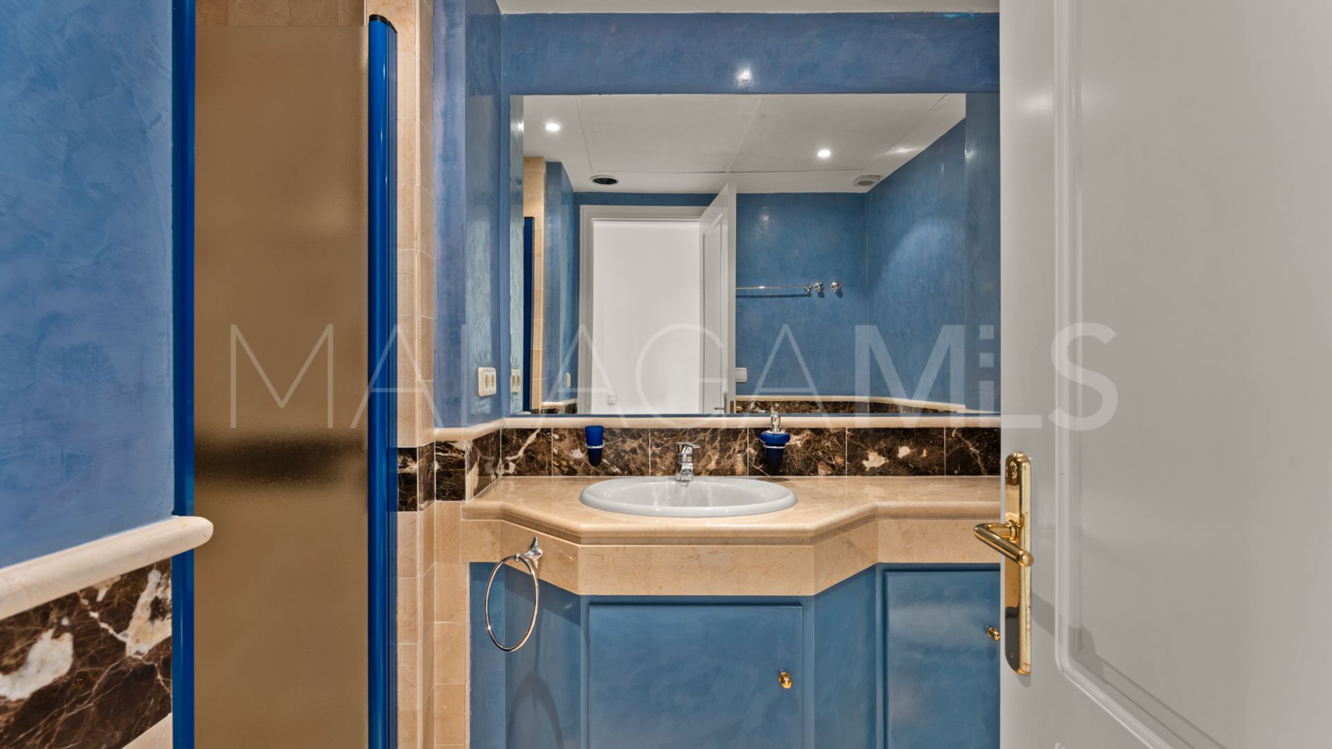 Apartamento for sale in Elviria Hills