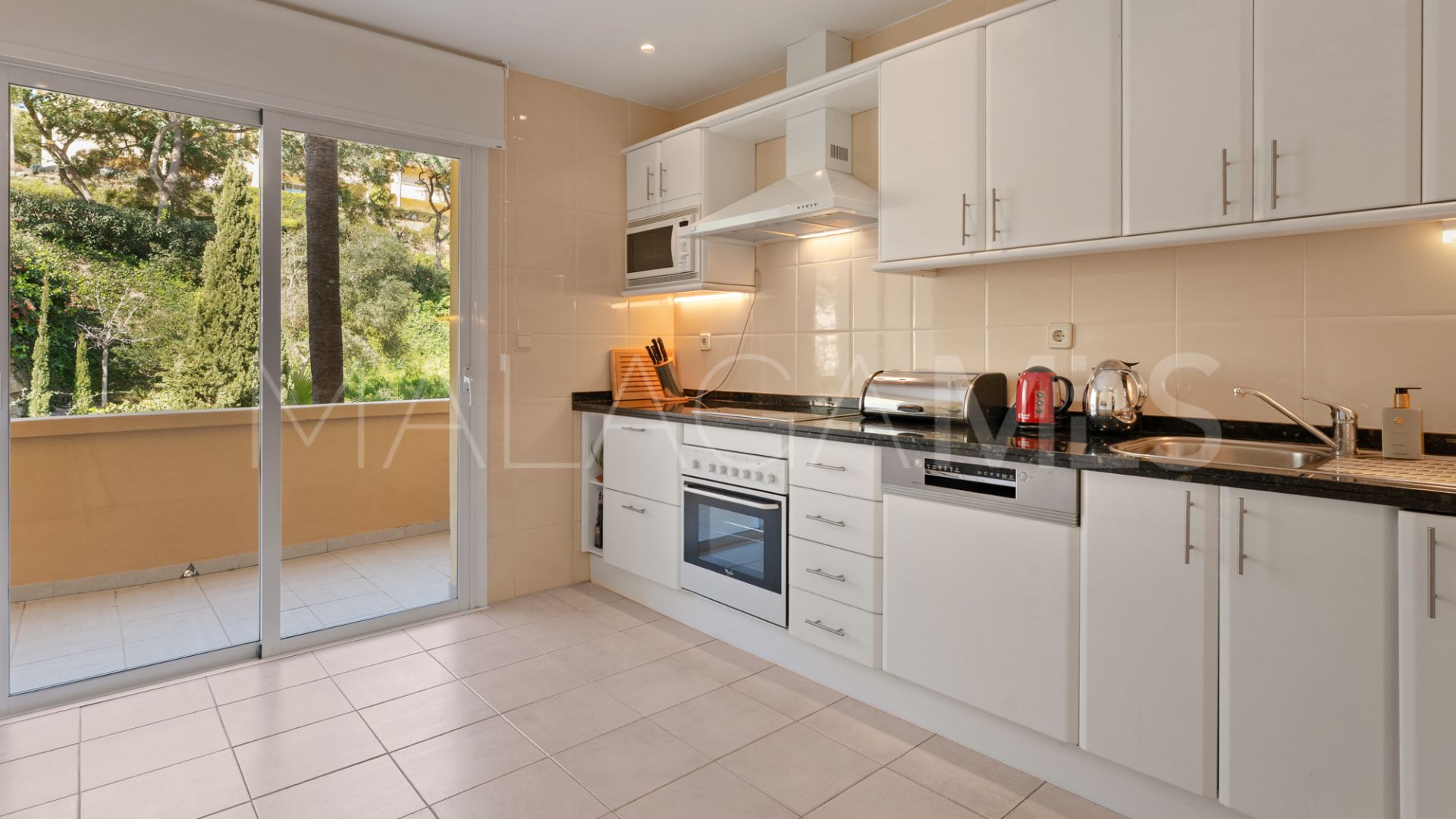 Apartamento for sale in Elviria Hills