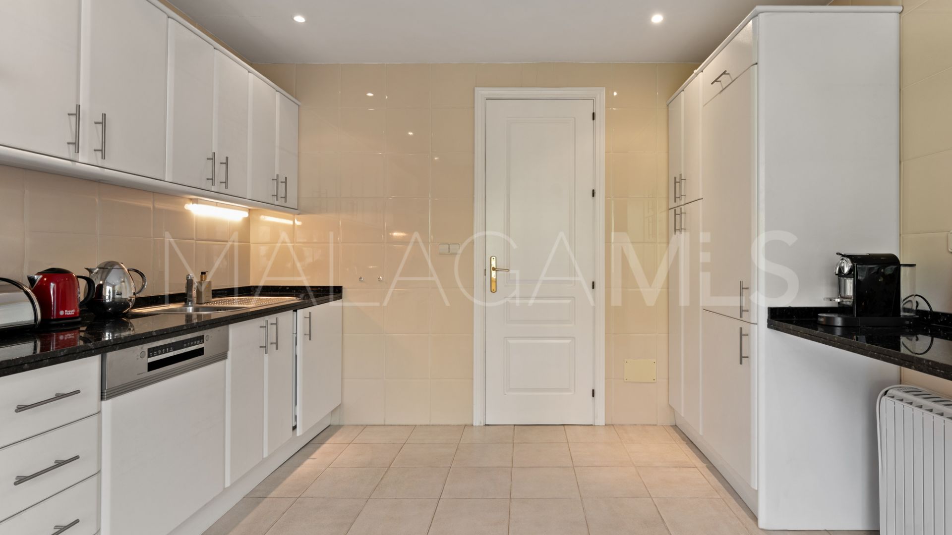 Apartamento for sale in Elviria Hills