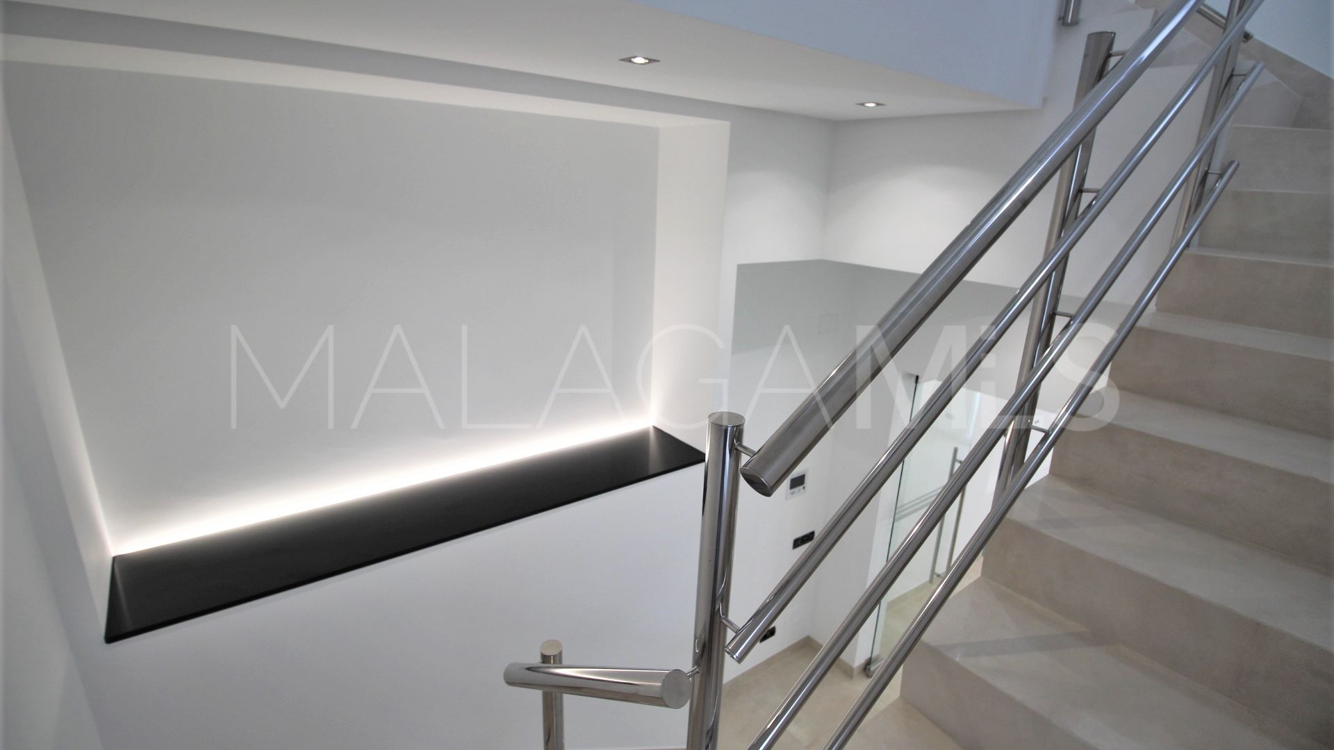 For sale town house in Estepona Old Town