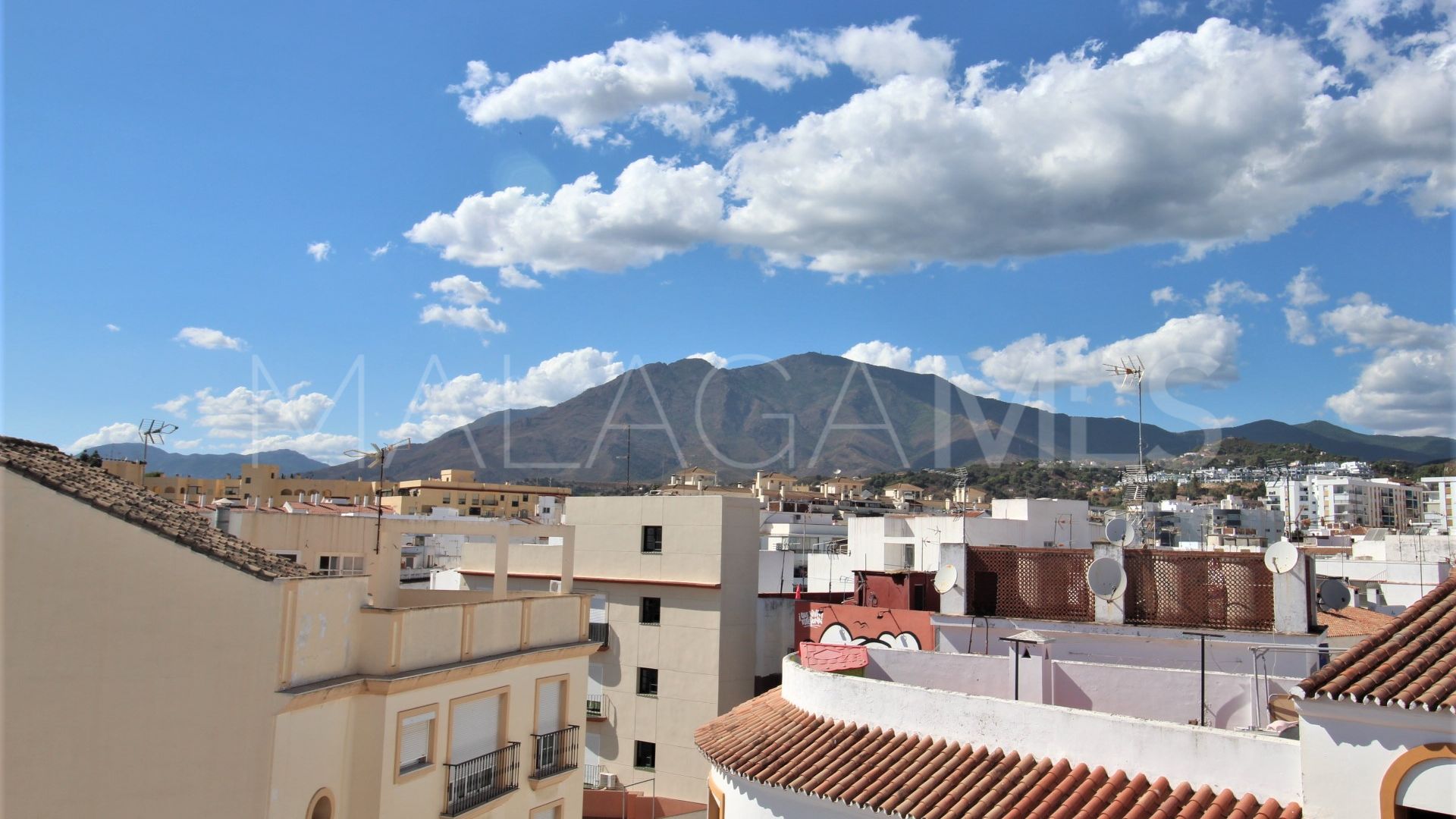 For sale town house in Estepona Old Town