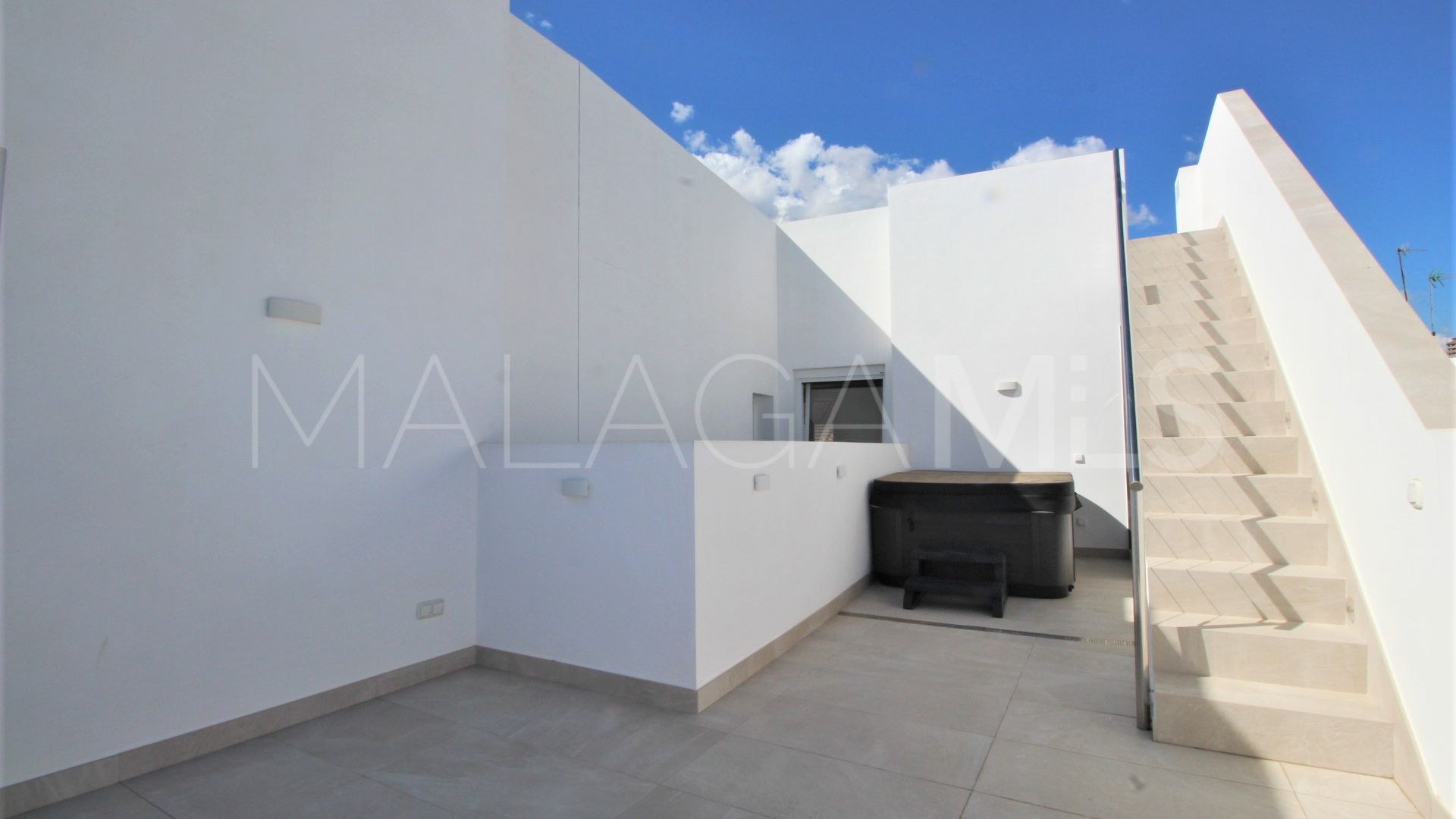 For sale town house in Estepona Old Town